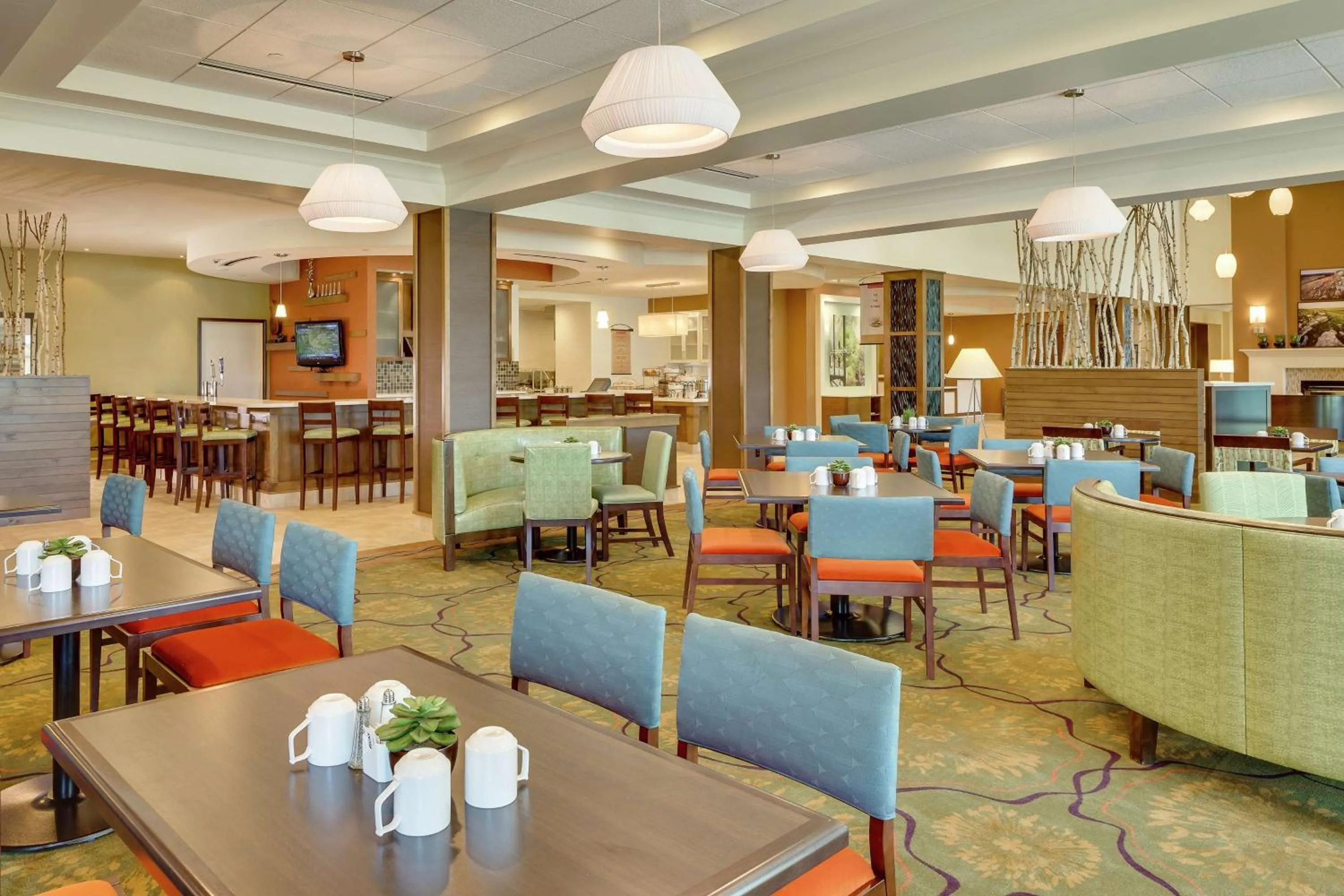 Dining area in Hilton Garden Inn Manhattan Kansas