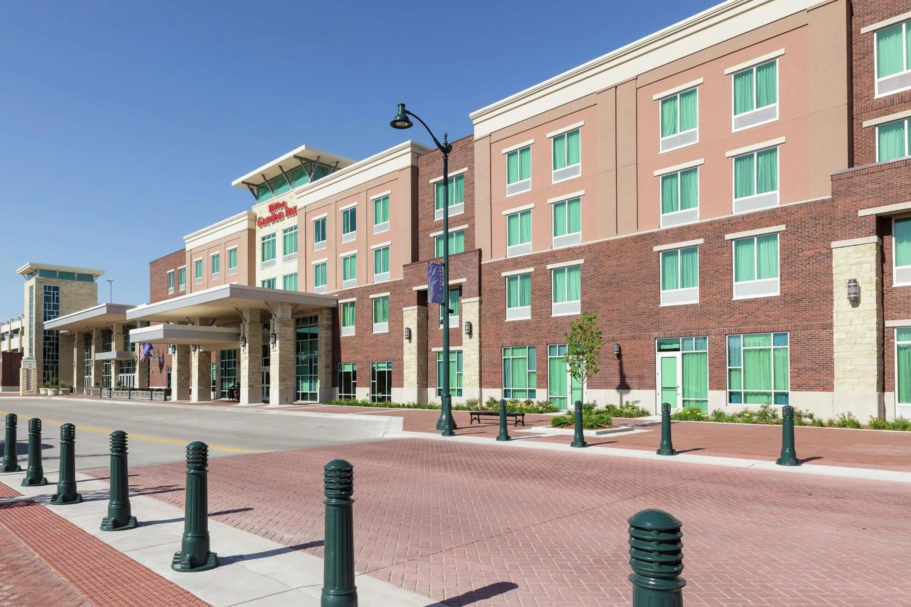 Property building in Hilton Garden Inn Manhattan Kansas