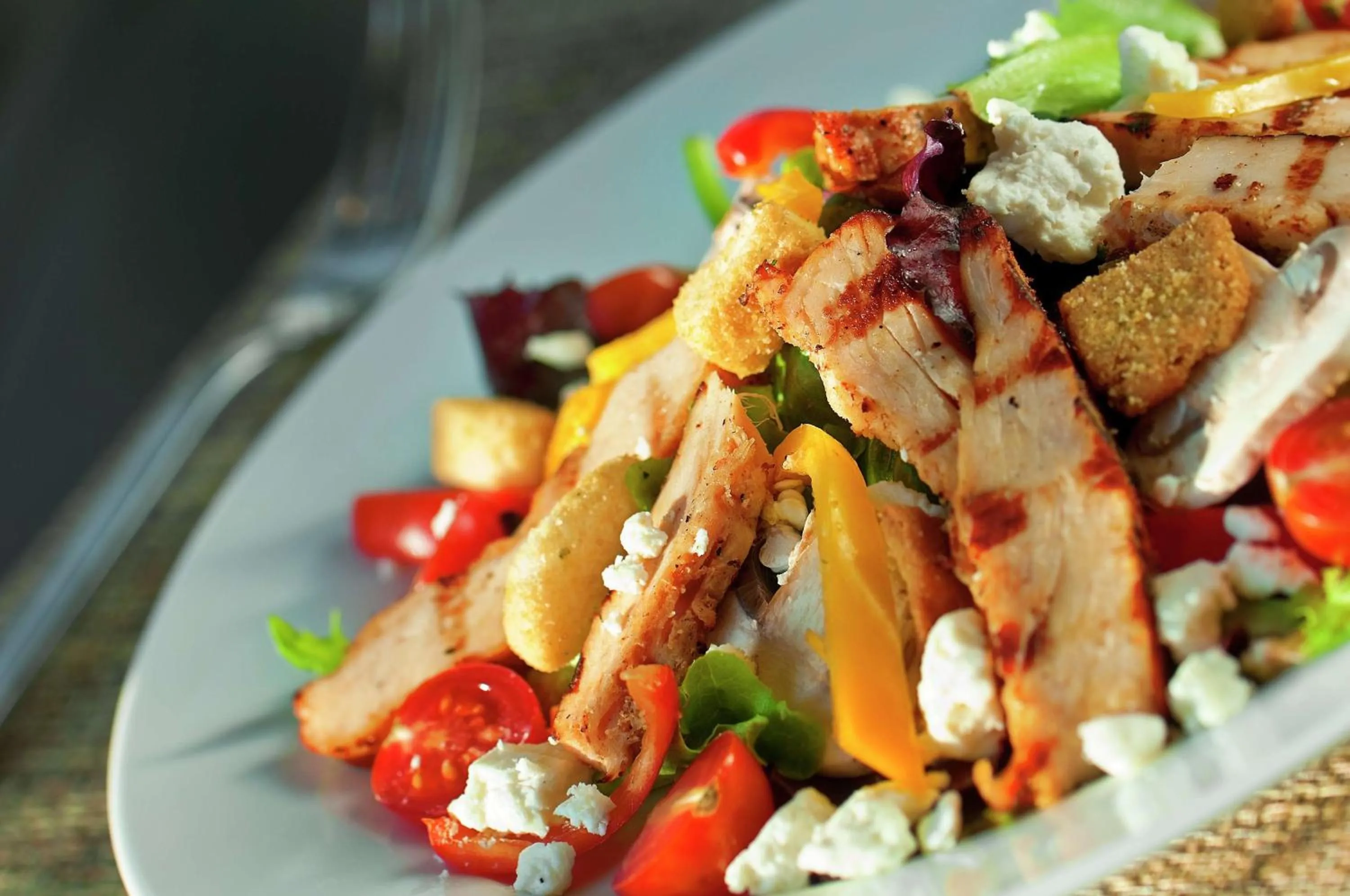 Restaurant/places to eat in Hilton Garden Inn Manhattan Kansas