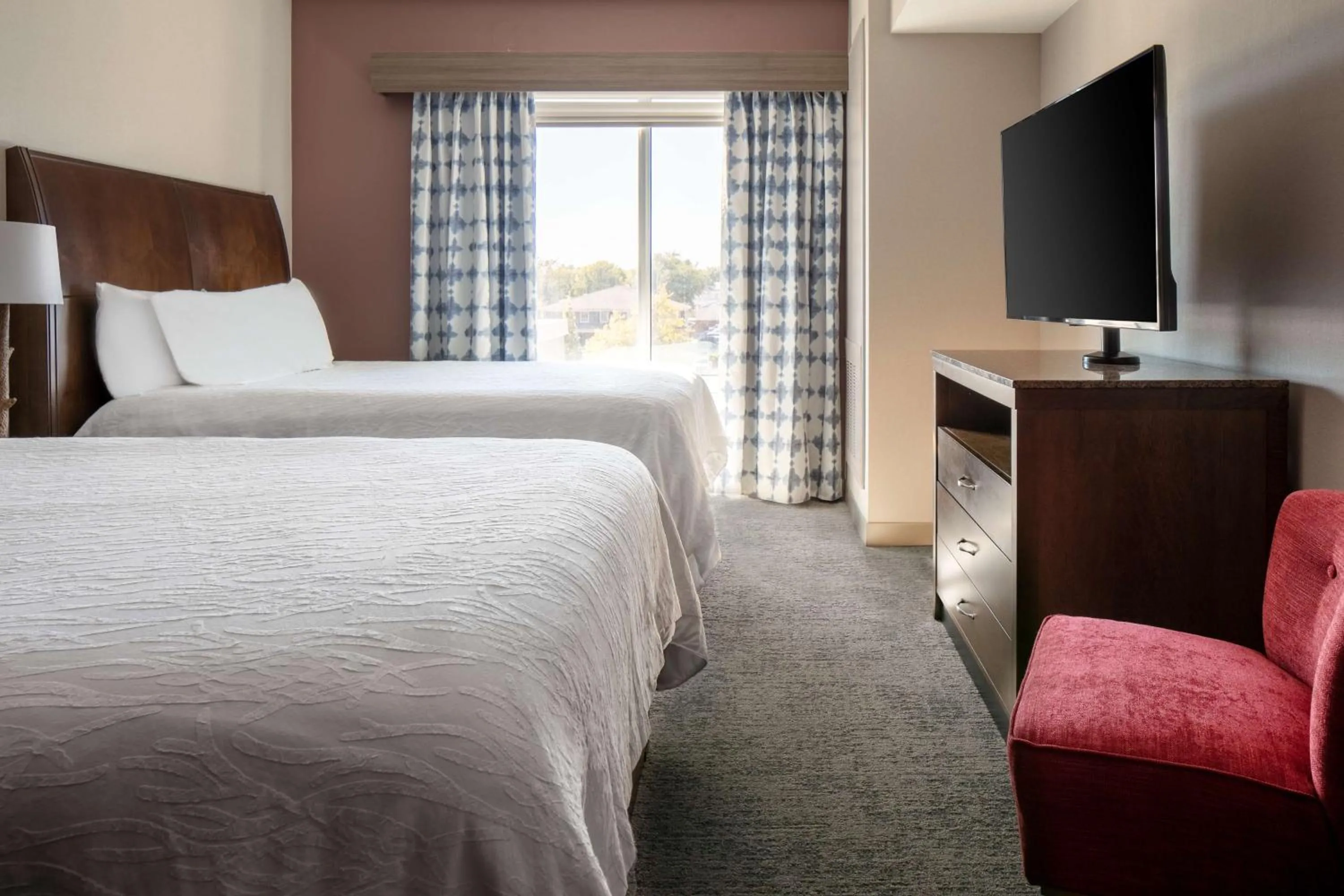 Bed in Hilton Garden Inn Manhattan Kansas