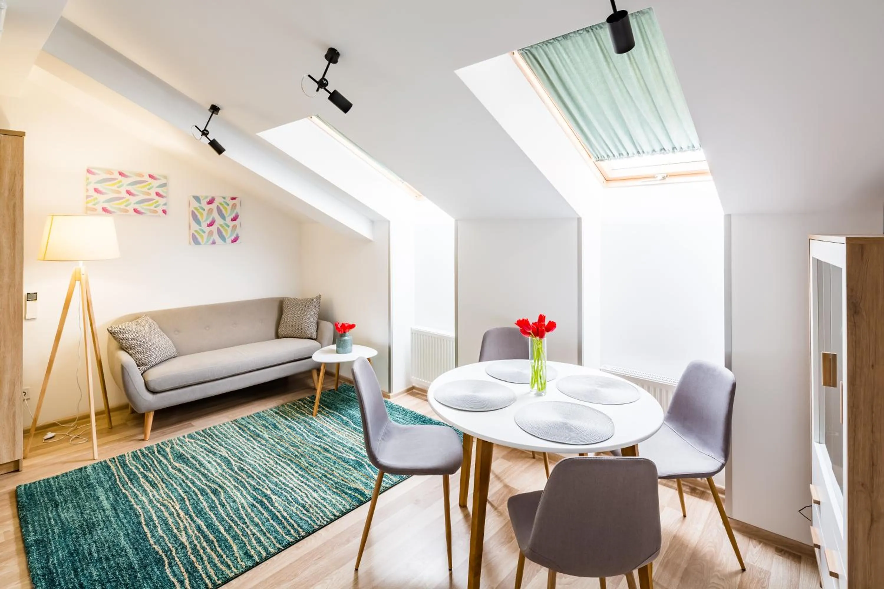 Dining area, Bed in Apart Hotel Code 10