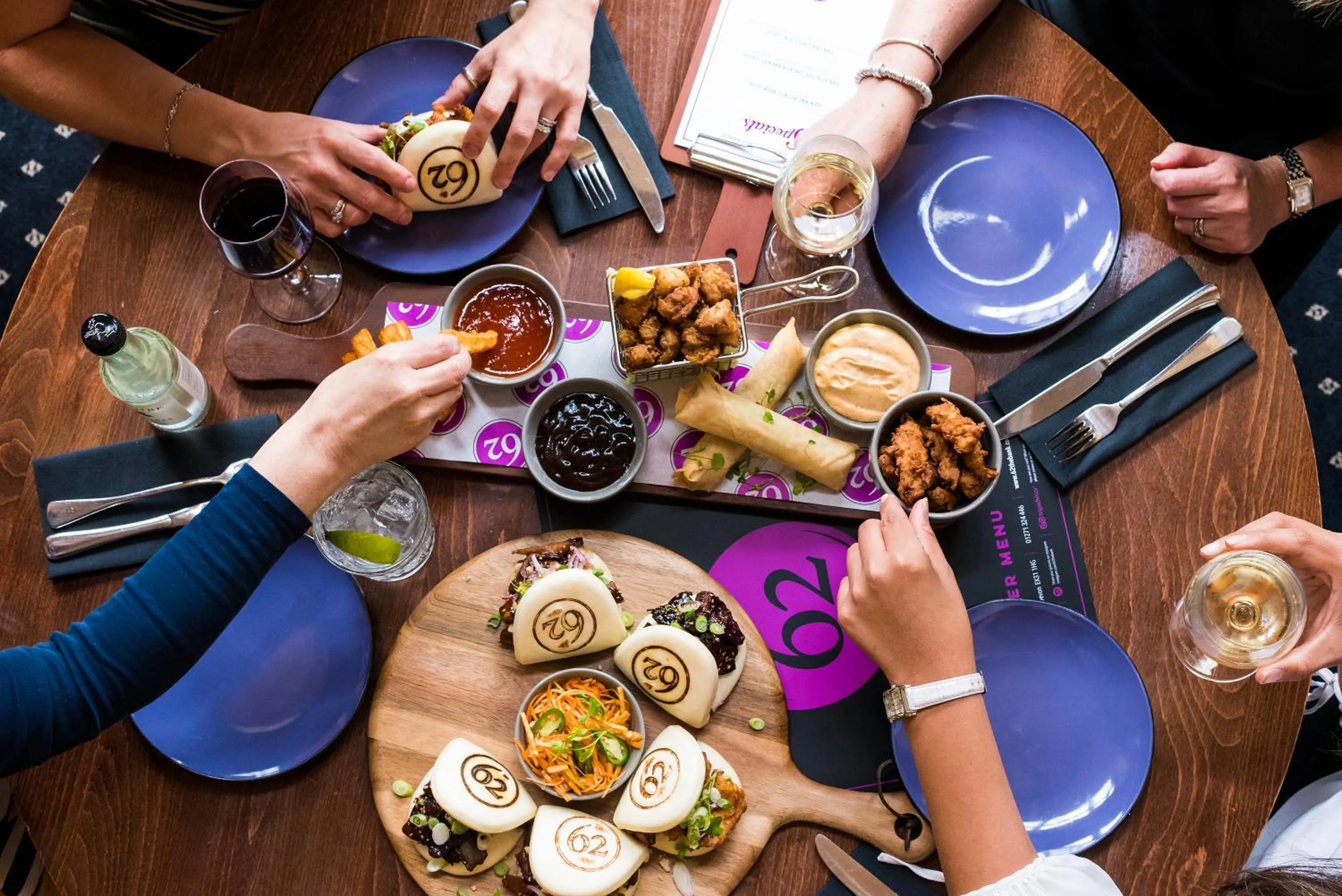 Food and drinks in The Royal & Fortescue Hotel