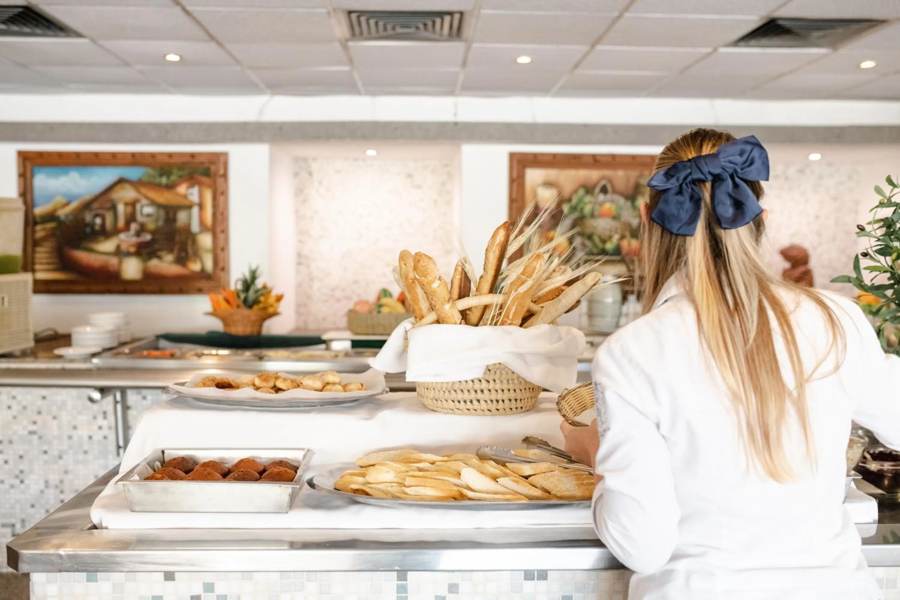 Restaurant/places to eat in Hotel Los Aluxes