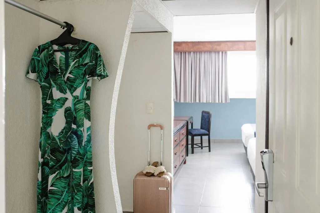 wardrobe in Hotel Los Aluxes