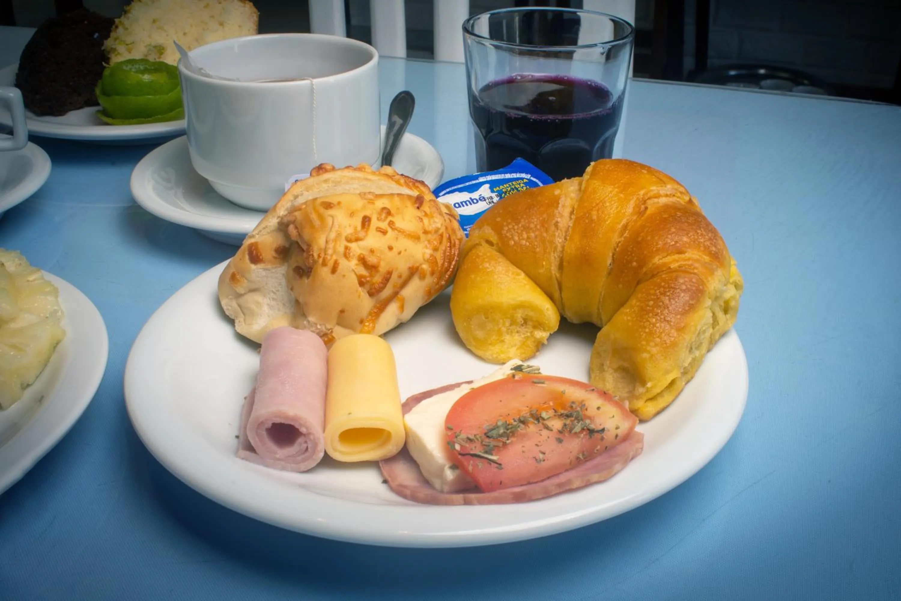 Food and drinks in Hotel Latitud Buzios by Latitud Hoteles