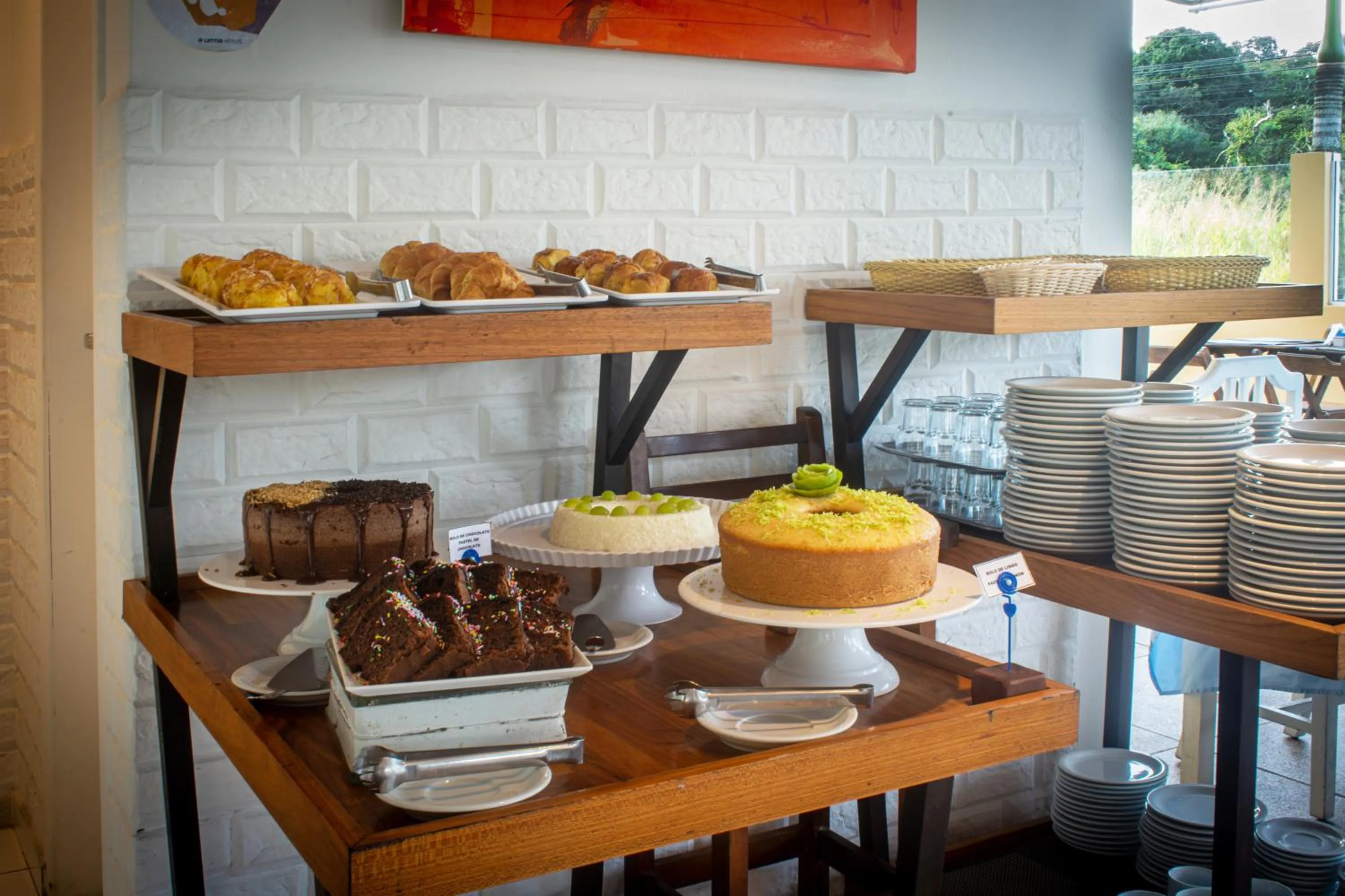 Food and drinks in Hotel Latitud Buzios by Latitud Hoteles