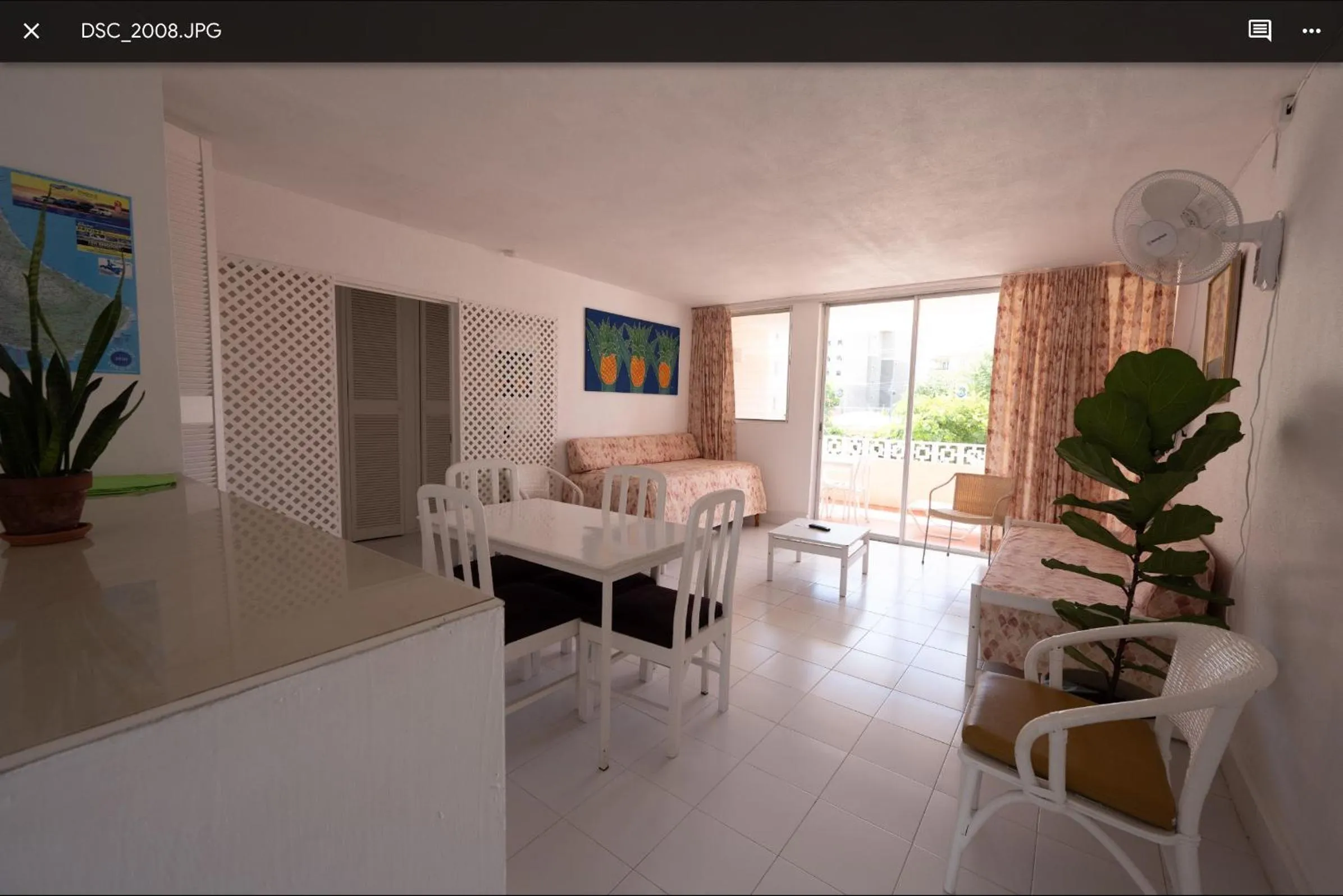 Living room in The Monteray Hotel