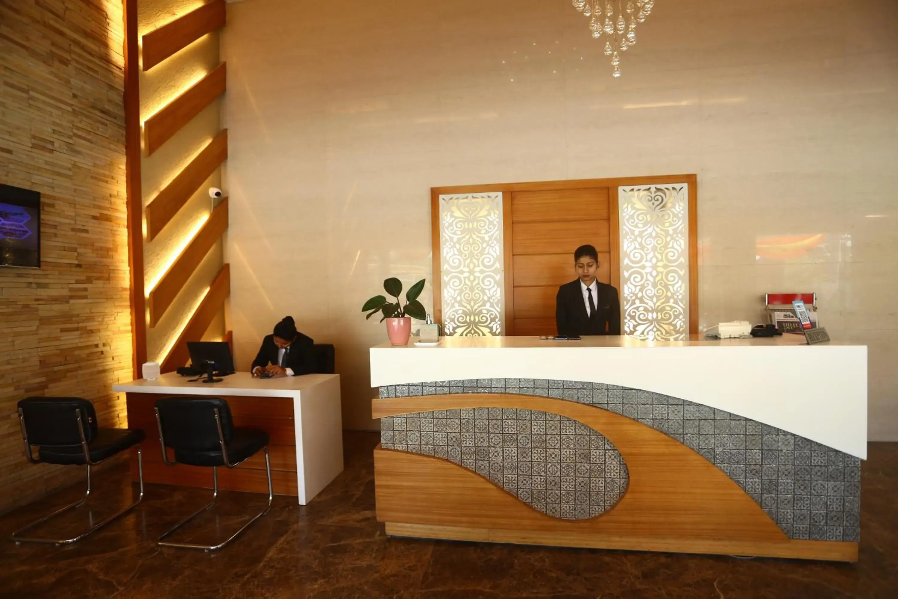 Lobby or reception in Hotel Kanha’s Palm Springs Lobby or reception in Hotel Kanha’s Palm Springs