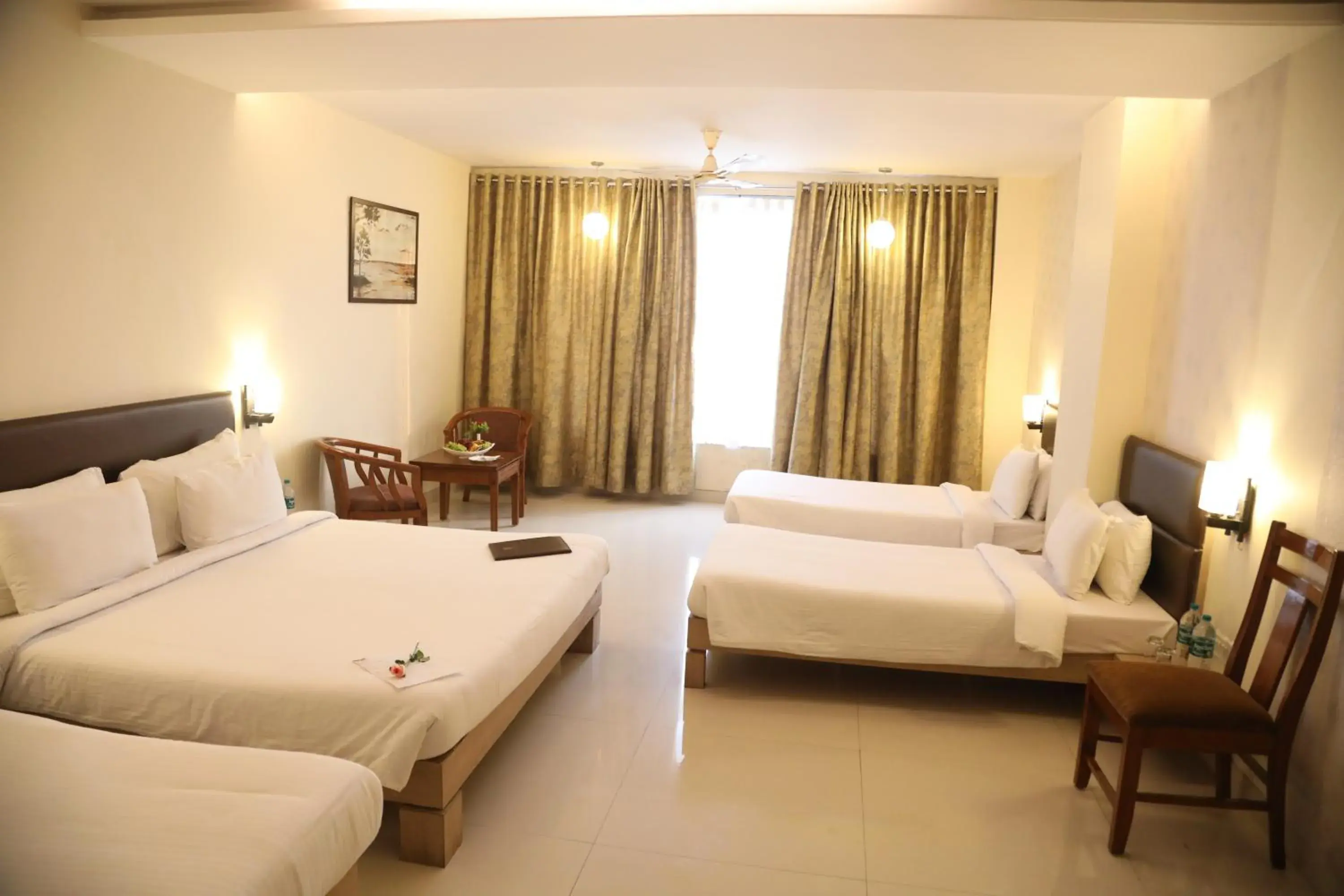 4-Bed Mixed Dormitory Room - single occupancy in Hotel Kanha’s Palm Springs 4-Bed Mixed Dormitory Room - single occupancy in Hotel Kanha’s Palm Springs