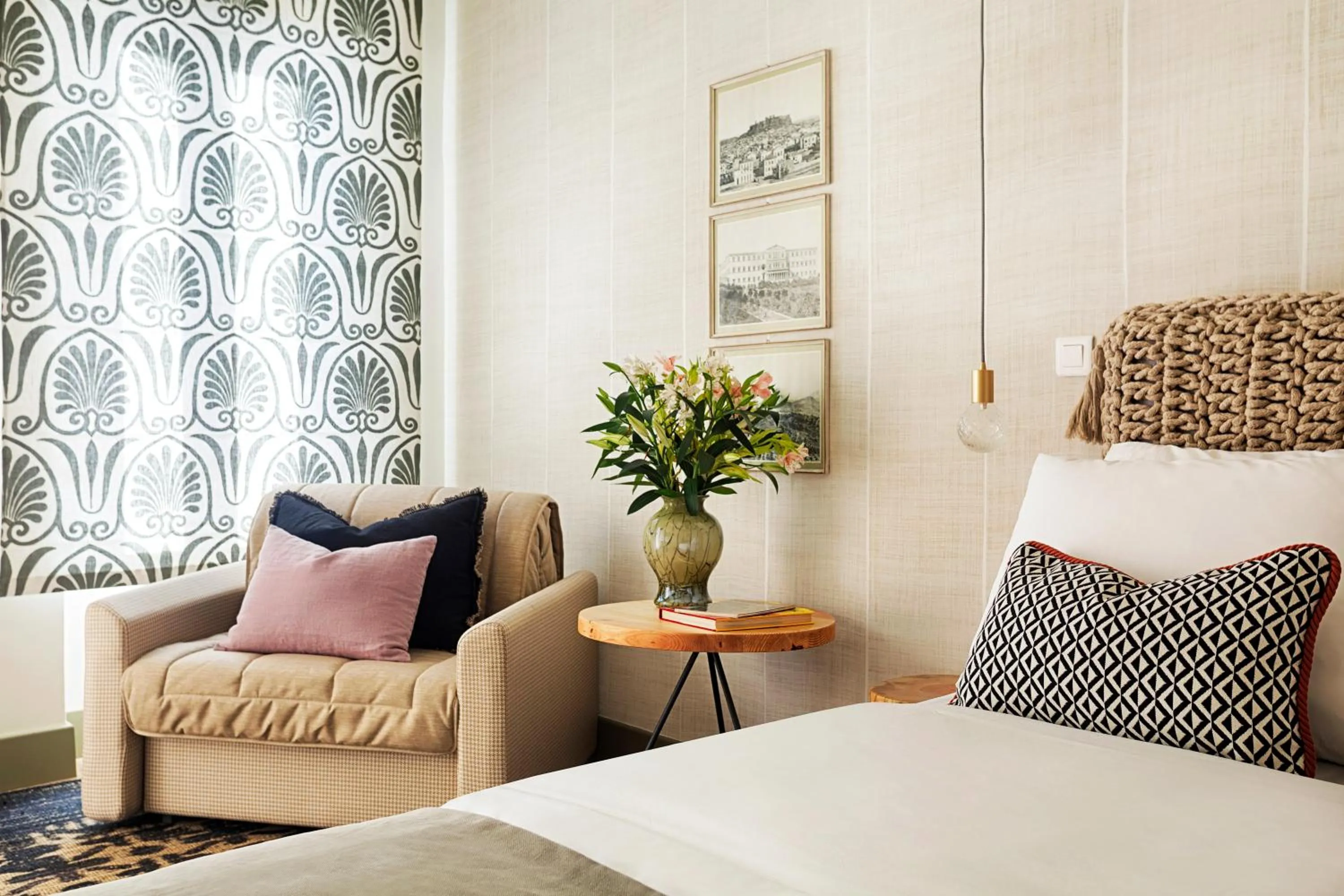 Bed in The Frogs_Guest House