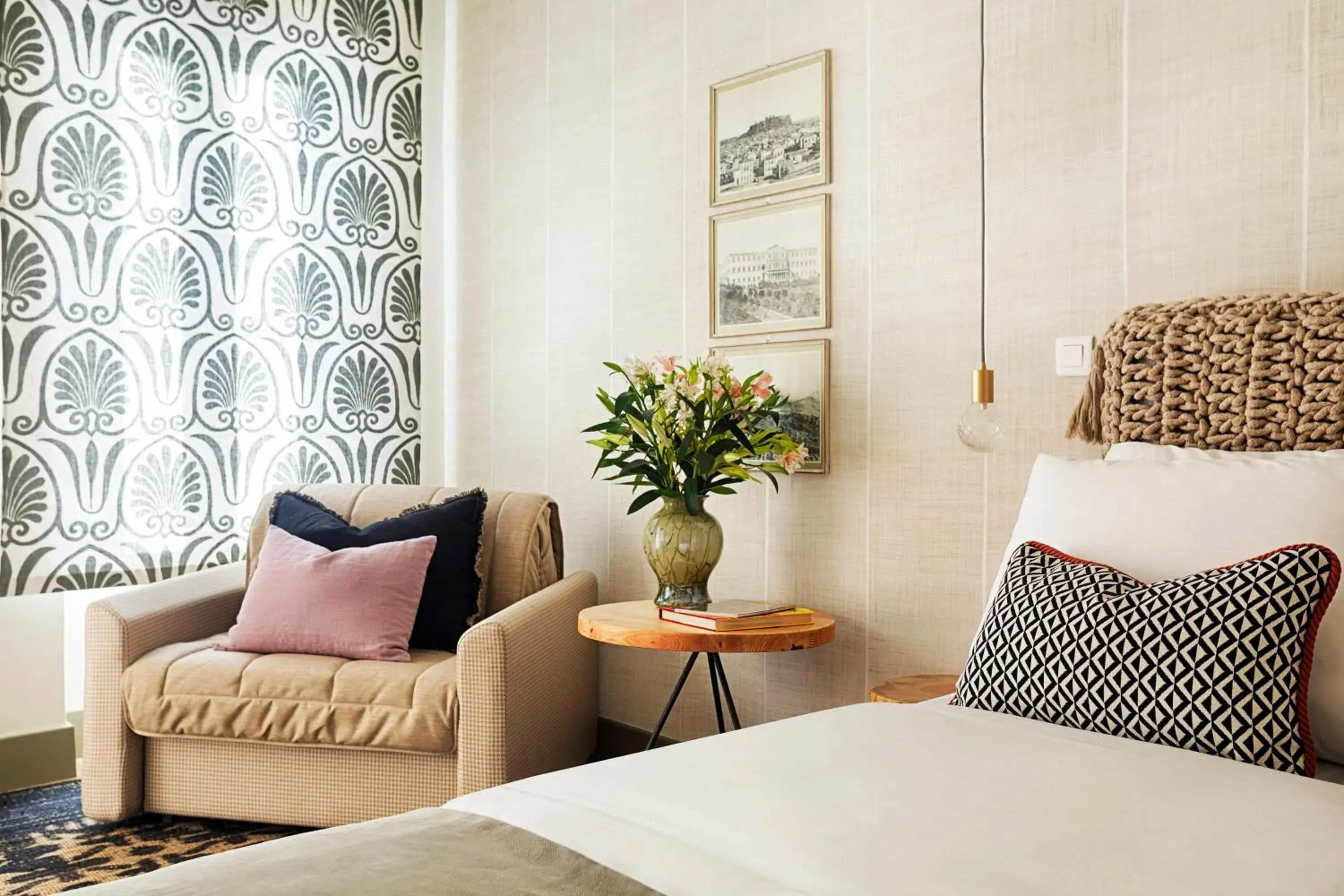 Deluxe Triple Room in The Frogs_Guest House Deluxe Triple Room in The Frogs_Guest House