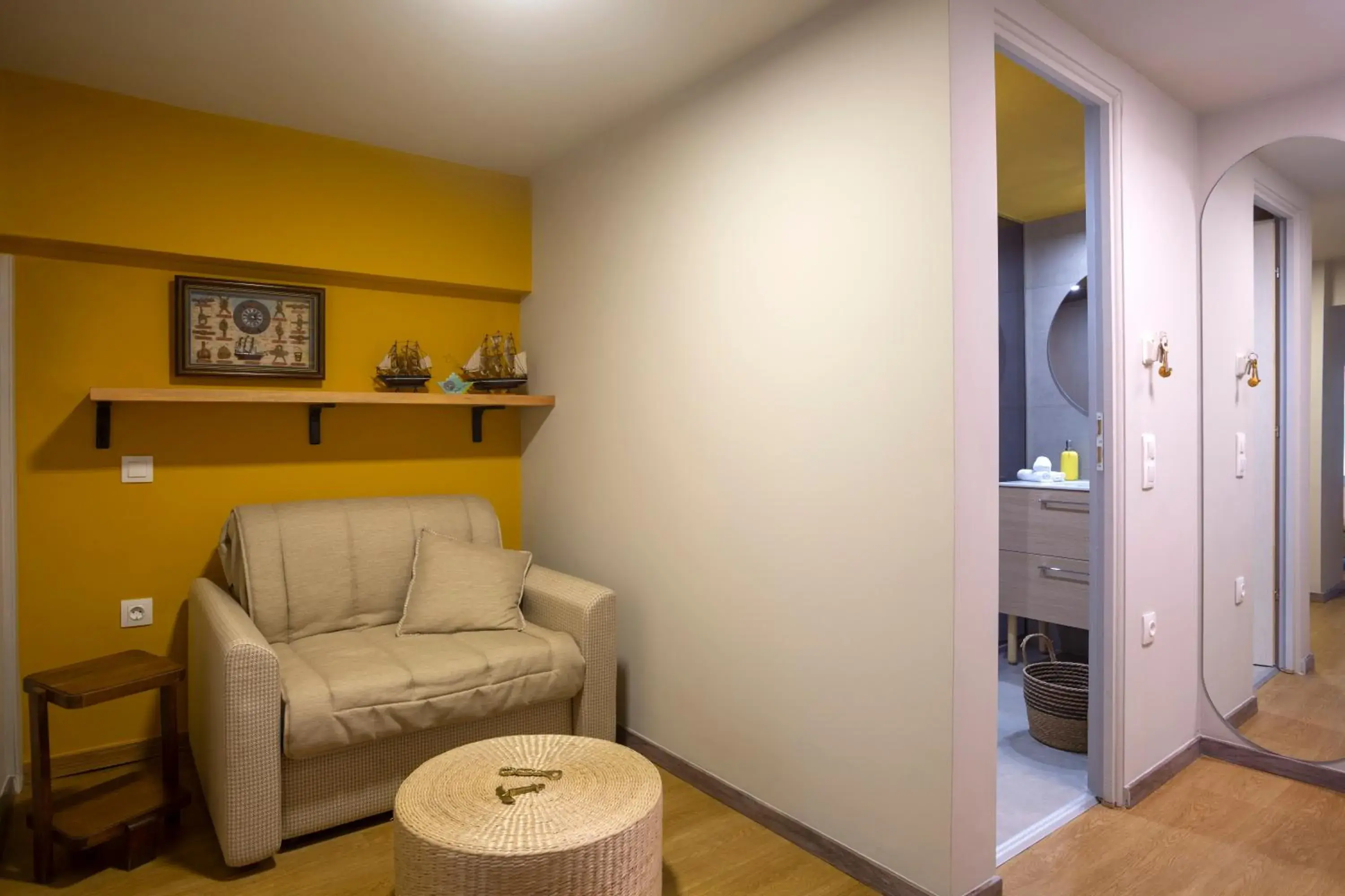 Bed in The Frogs_Guest House Bed in The Frogs_Guest House