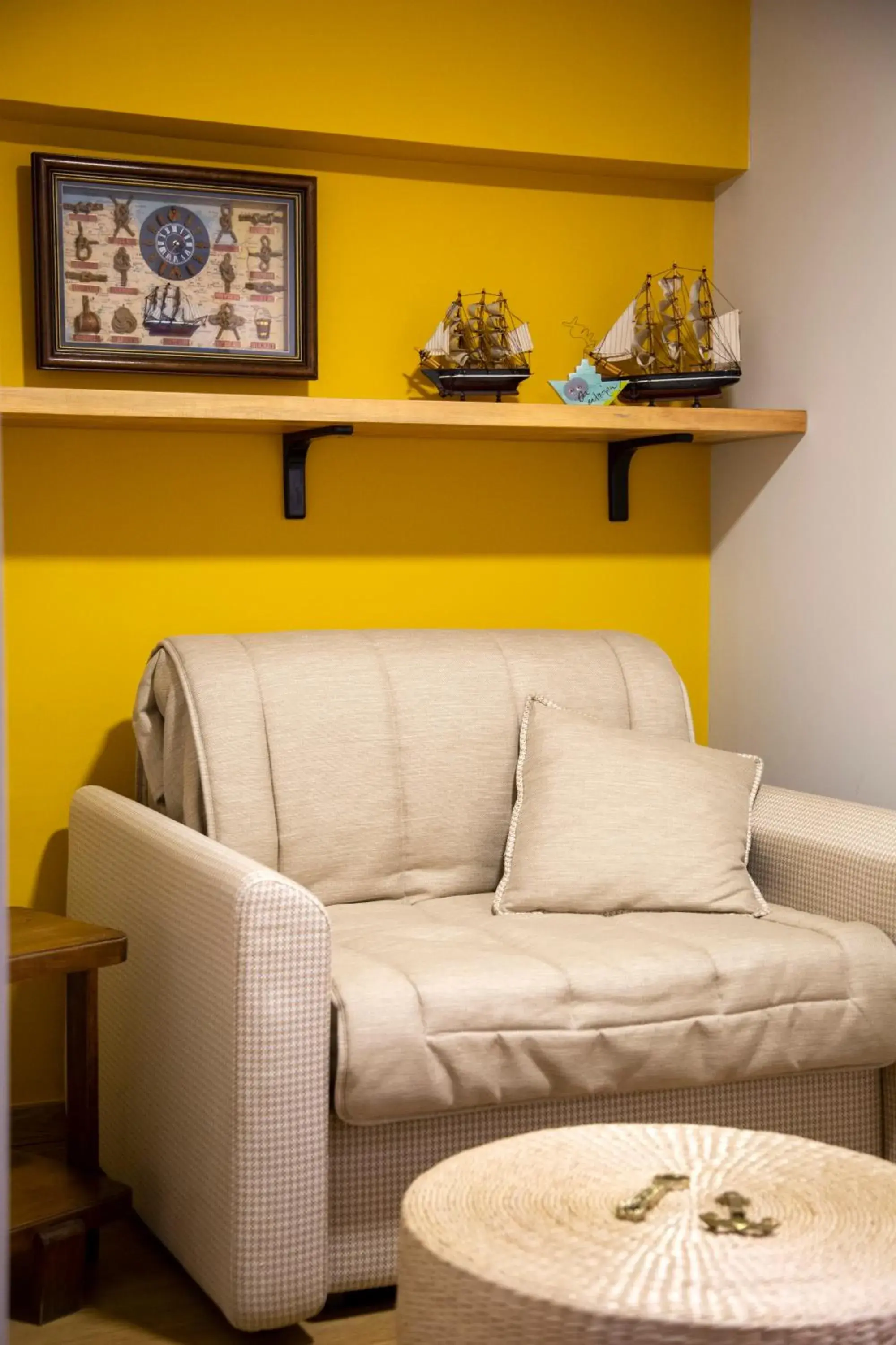 Bed in The Frogs_Guest House Bed in The Frogs_Guest House