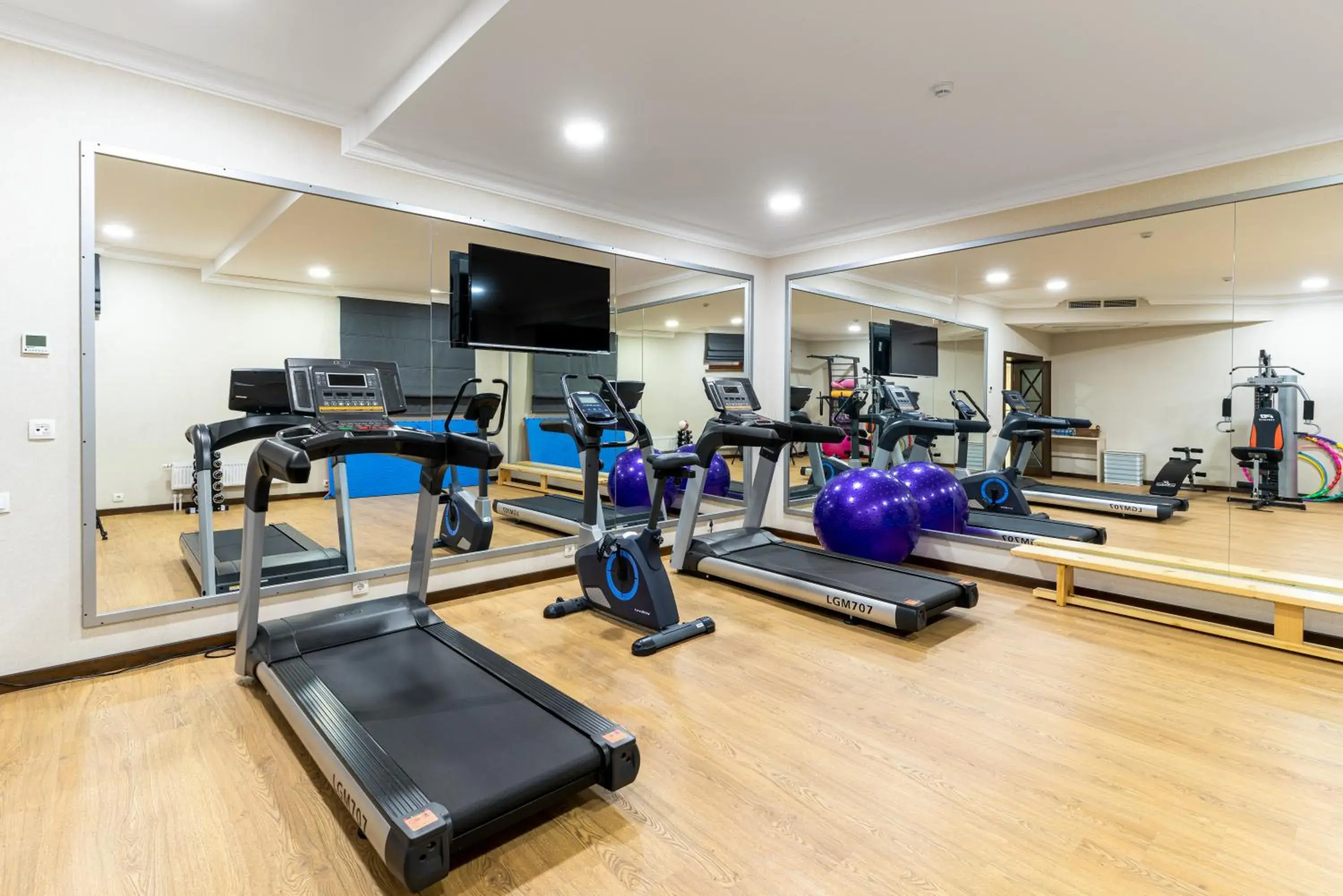 Fitness centre/facilities in Navruz Hotel Tashkent Fitness centre/facilities in Navruz Hotel Tashkent