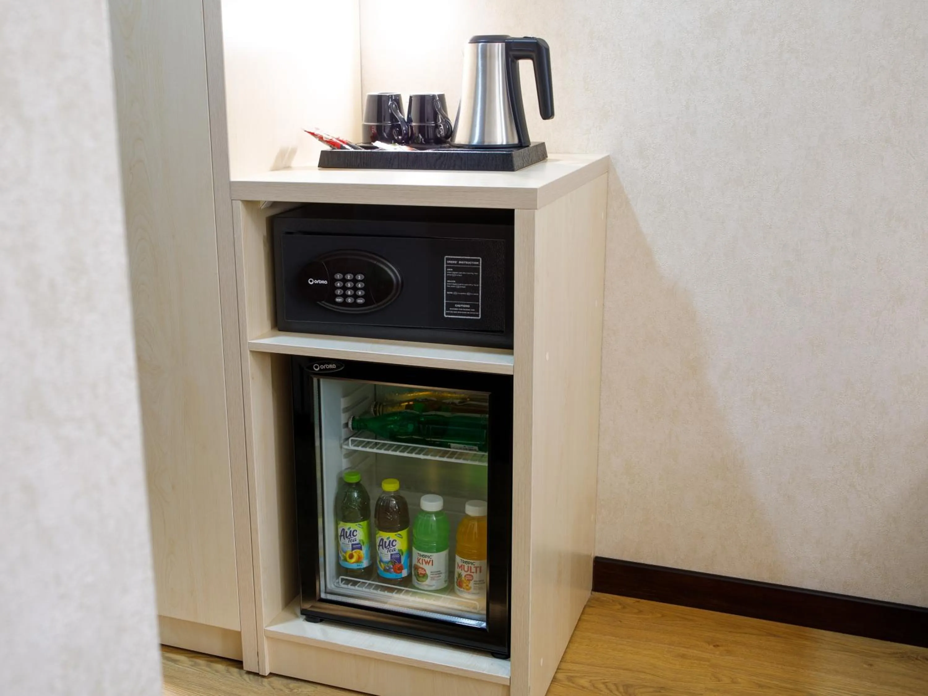 Coffee/tea facilities in Navruz Hotel Tashkent