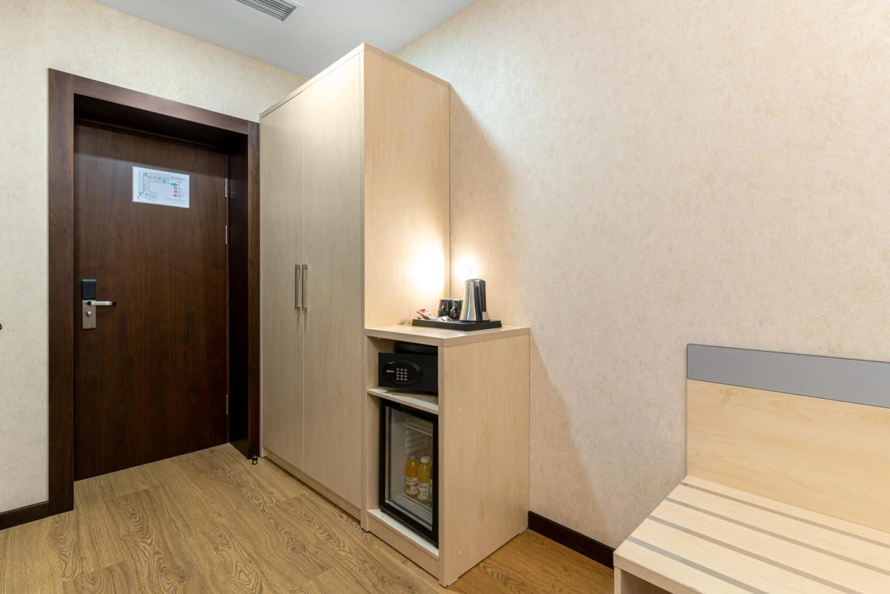 Coffee/tea facilities in Navruz Hotel Tashkent