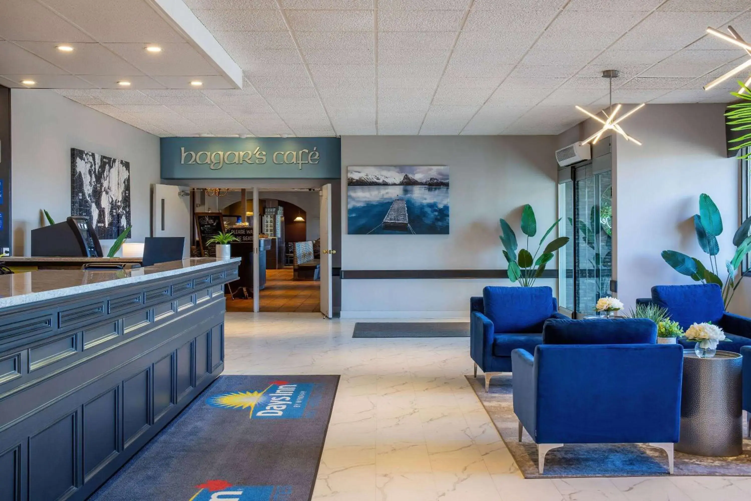 Lobby or reception in Days Inn & Conference Centre by Wyndham Camrose Norsemen Lobby or reception in Days Inn & Conference Centre by Wyndham Camrose Norsemen