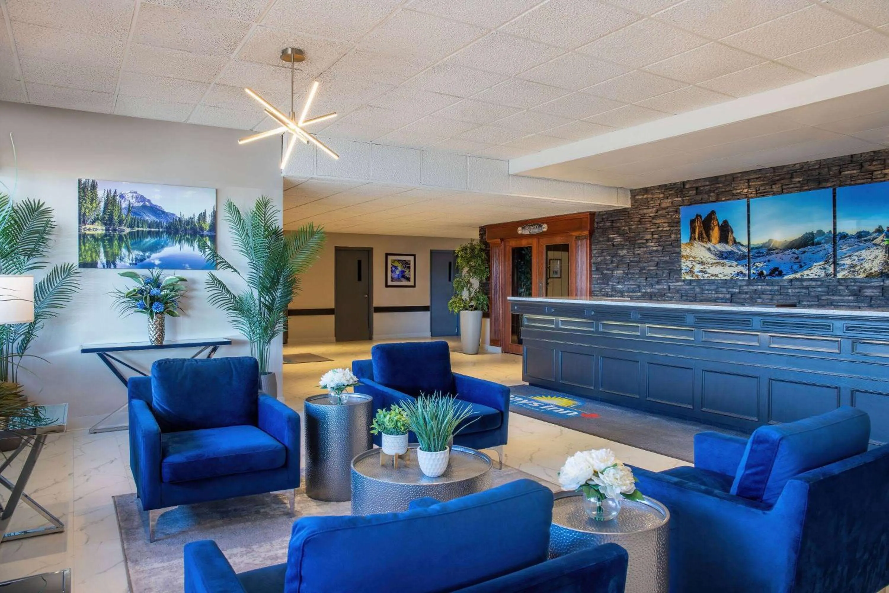 Lobby or reception in Days Inn & Conference Centre by Wyndham Camrose Norsemen