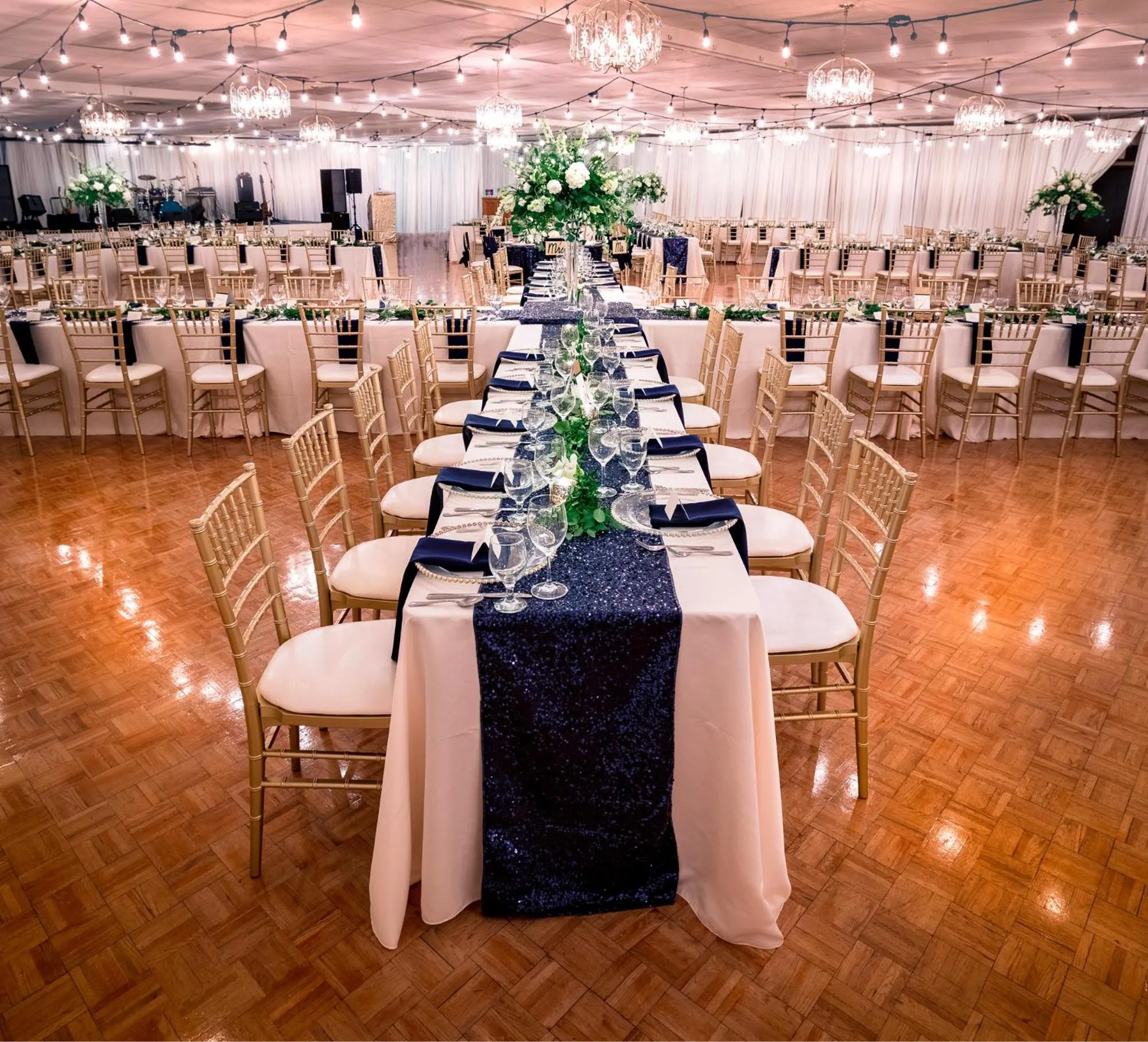 Banquet/Function facilities in Days Inn & Conference Centre by Wyndham Camrose Norsemen