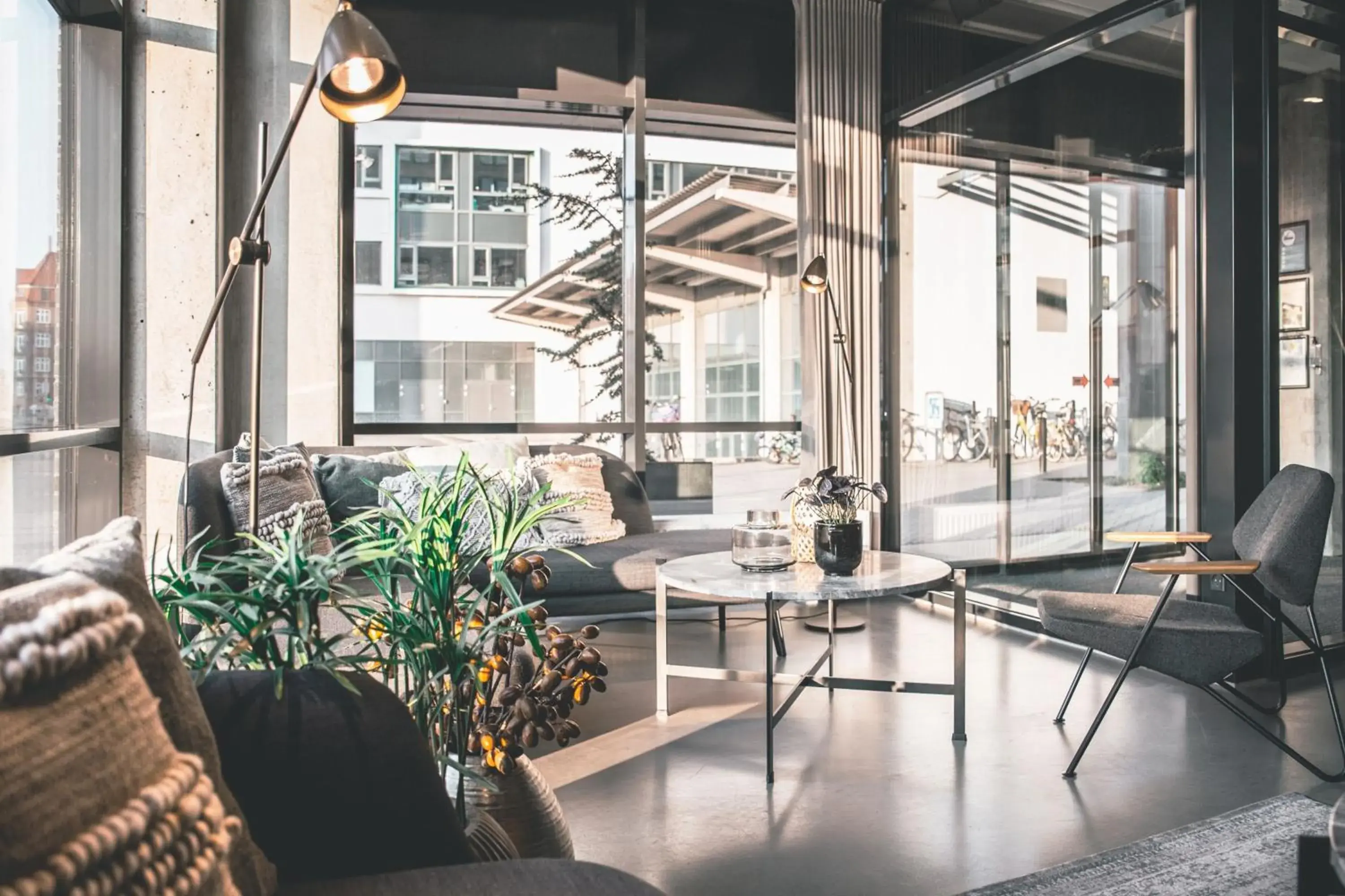 Lounge or bar in Four Points Flex by Sheraton Aalborg Lounge or bar in Four Points Flex by Sheraton Aalborg