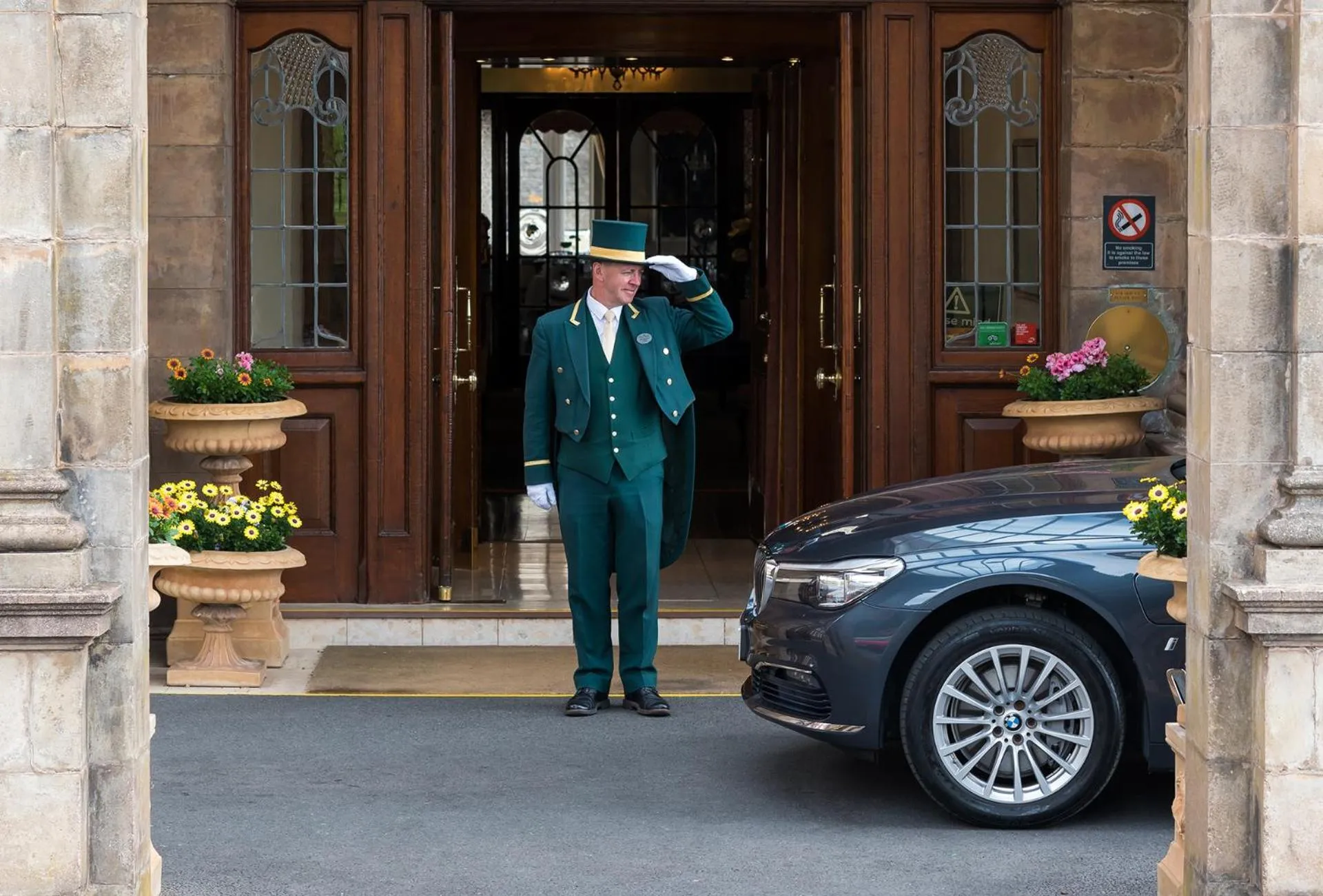 Facade/entrance in The Victoria Hotel & Source Spa