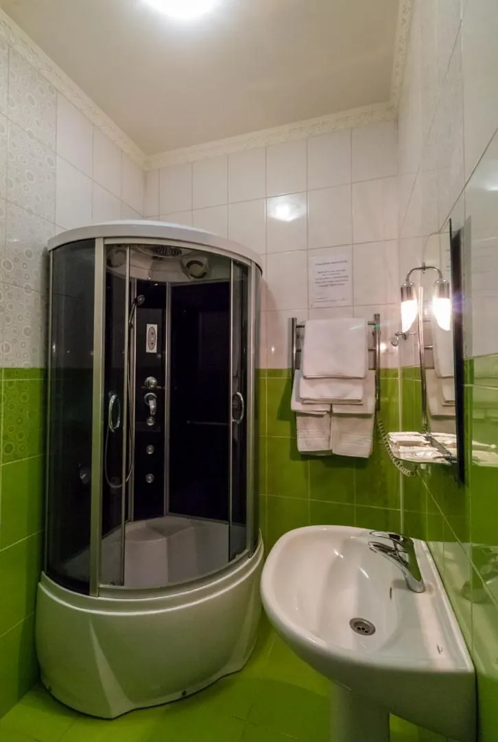 Bathroom in Hotel Т2