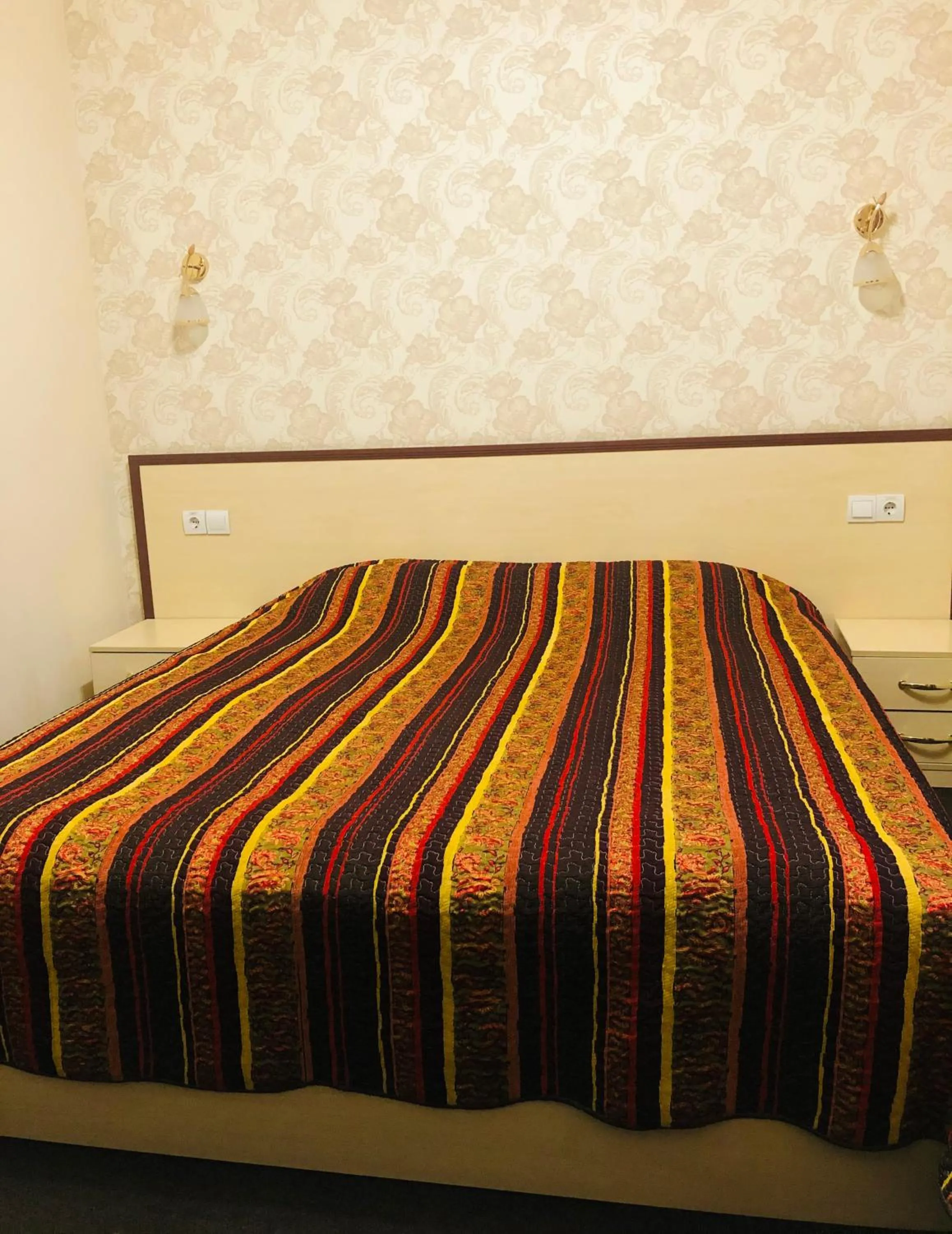 Bed in Hotel Т2