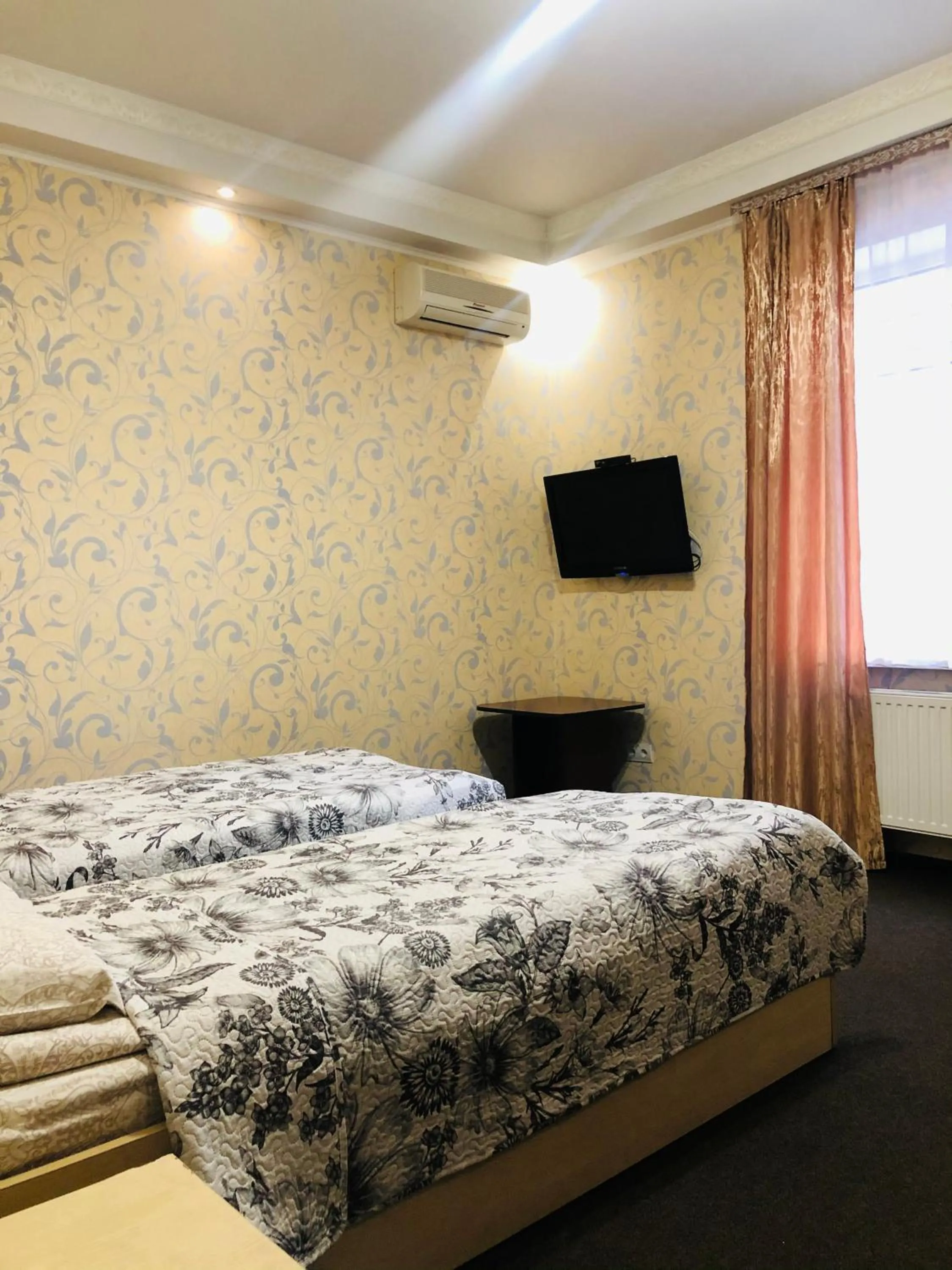 Bed in Hotel Т2