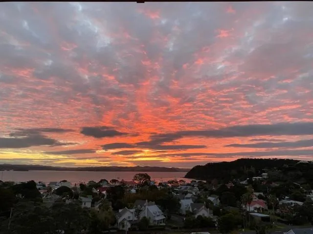 Sunset in Bellrock Lodge