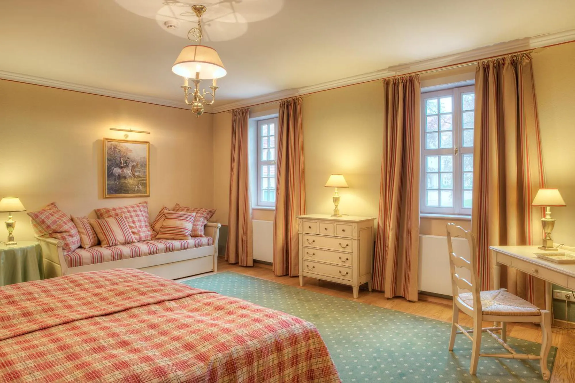 Bedroom, Bed in Urlaubsresidenz Marstall und Kanzlei im Schlossensemble