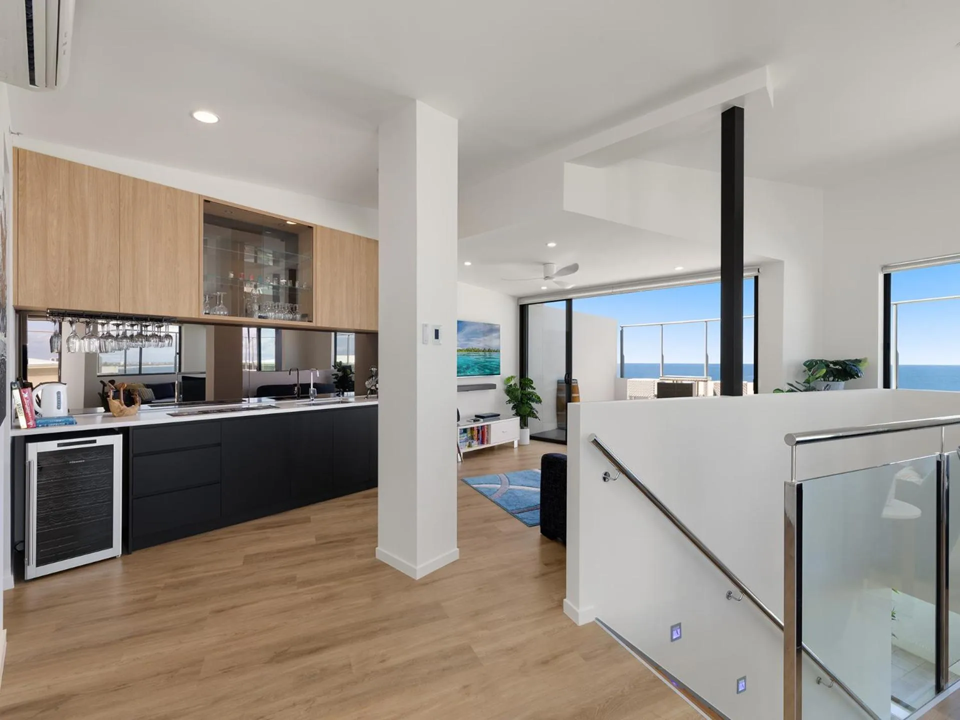 oven in Beach on Sixth