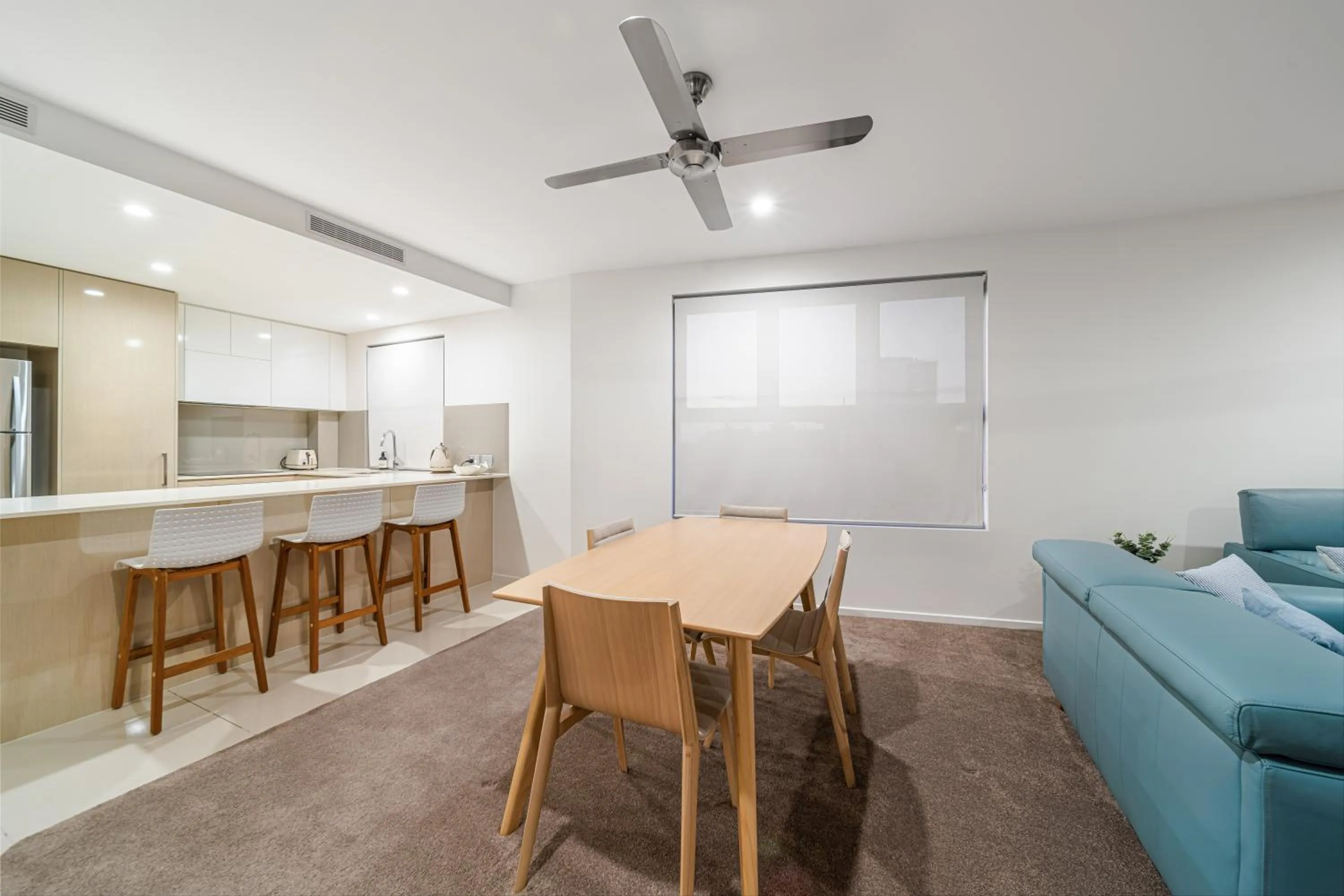 Dining area in Beach on Sixth