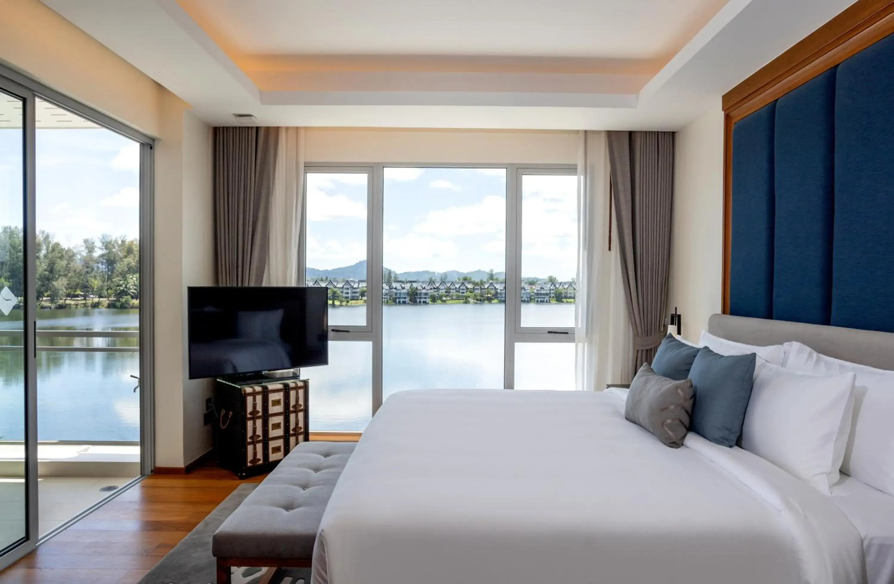 Photo of the whole room, Bed in Angsana Laguna Phuket Photo of the whole room, Bed in Angsana Laguna Phuket
