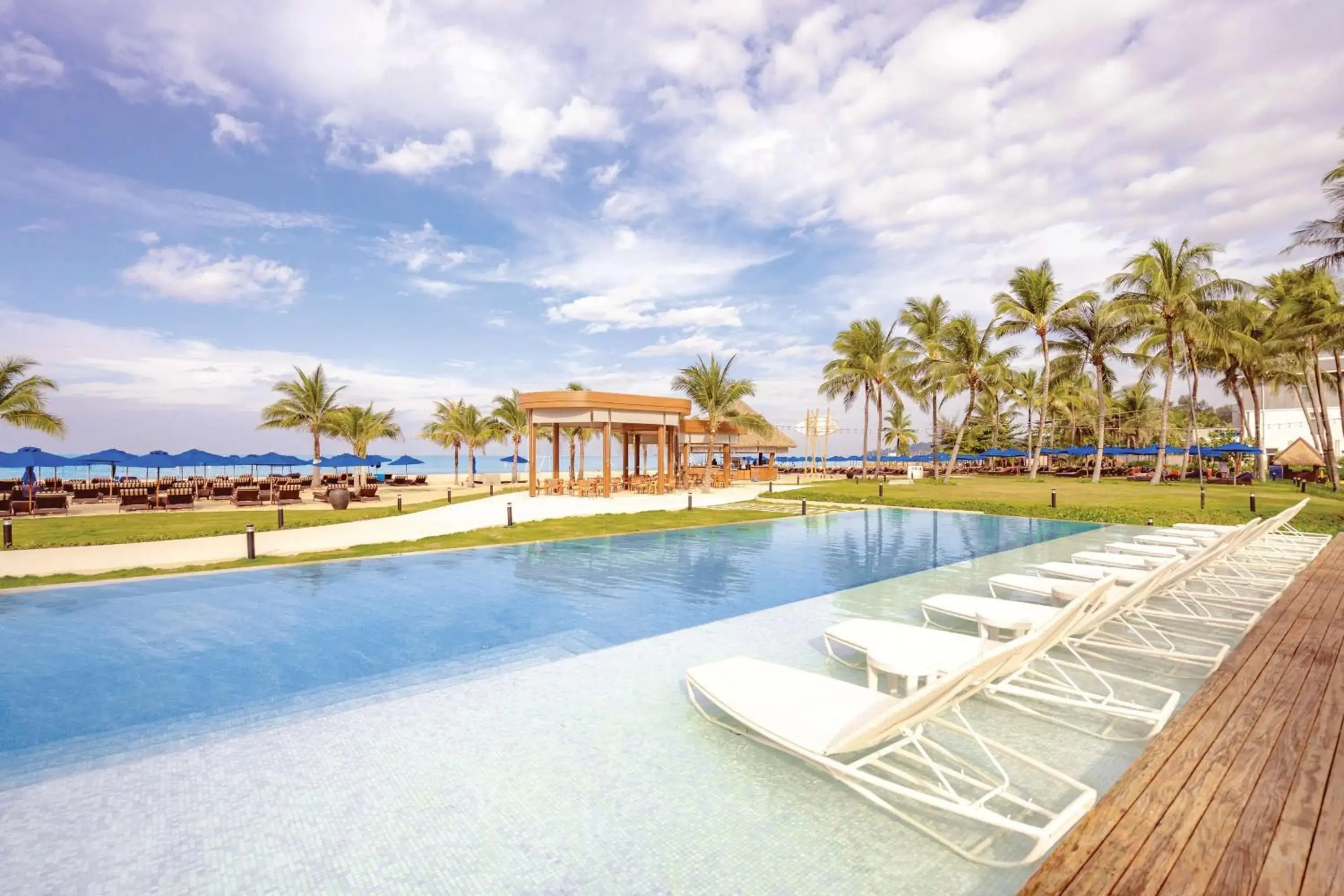 Restaurant/places to eat in Angsana Laguna Phuket Restaurant/places to eat in Angsana Laguna Phuket