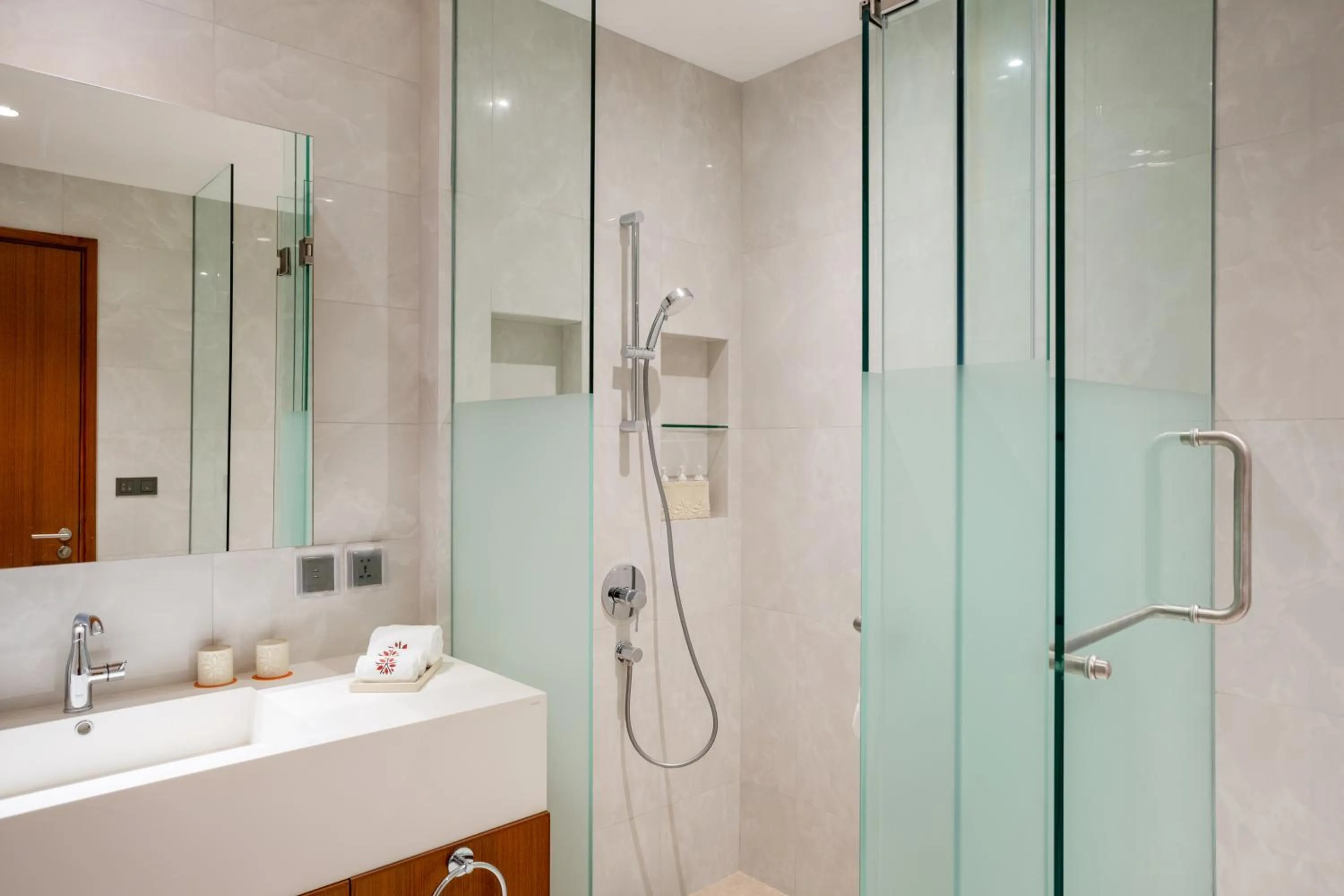 Shower in Angsana Laguna Phuket