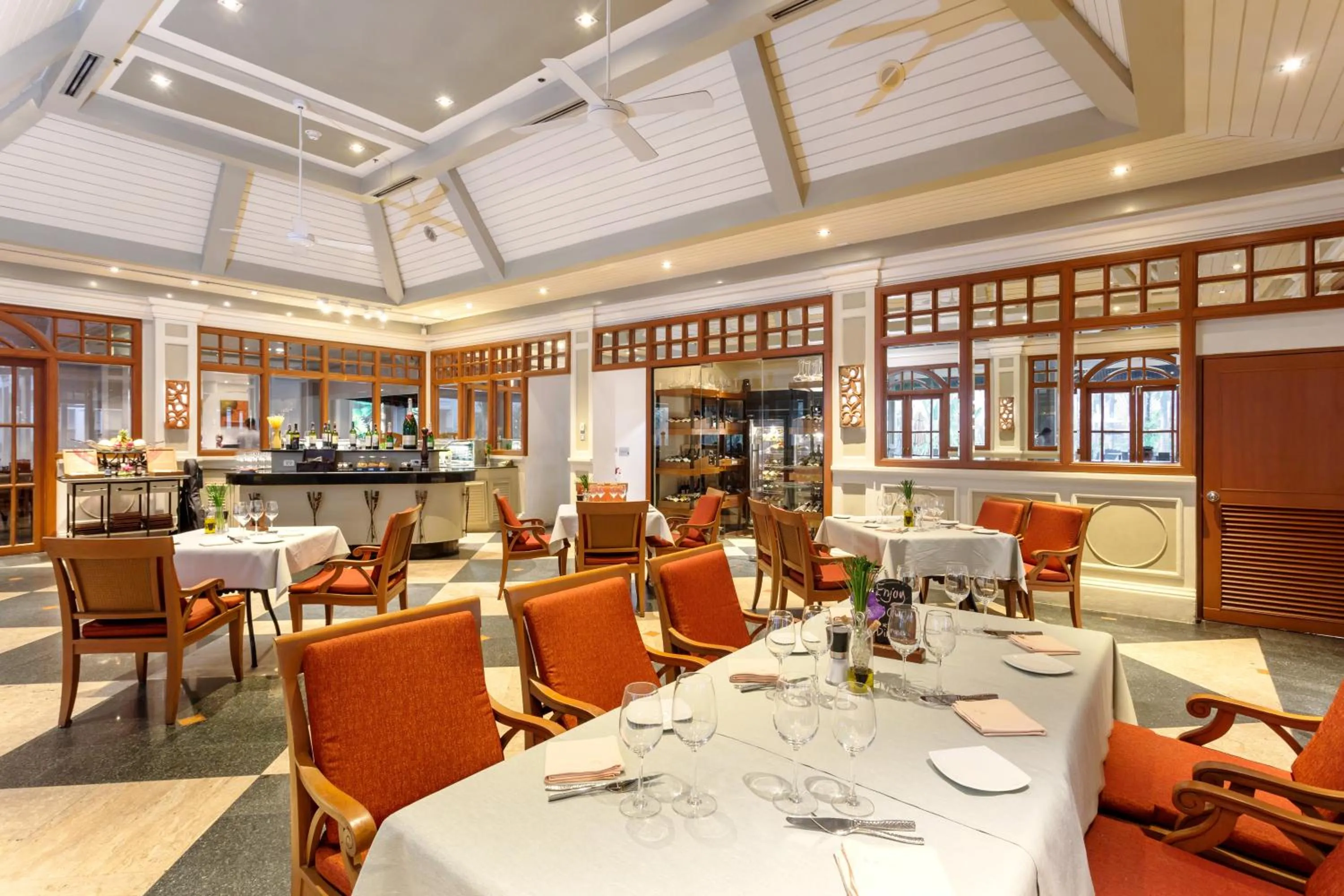 Restaurant/places to eat in Angsana Laguna Phuket