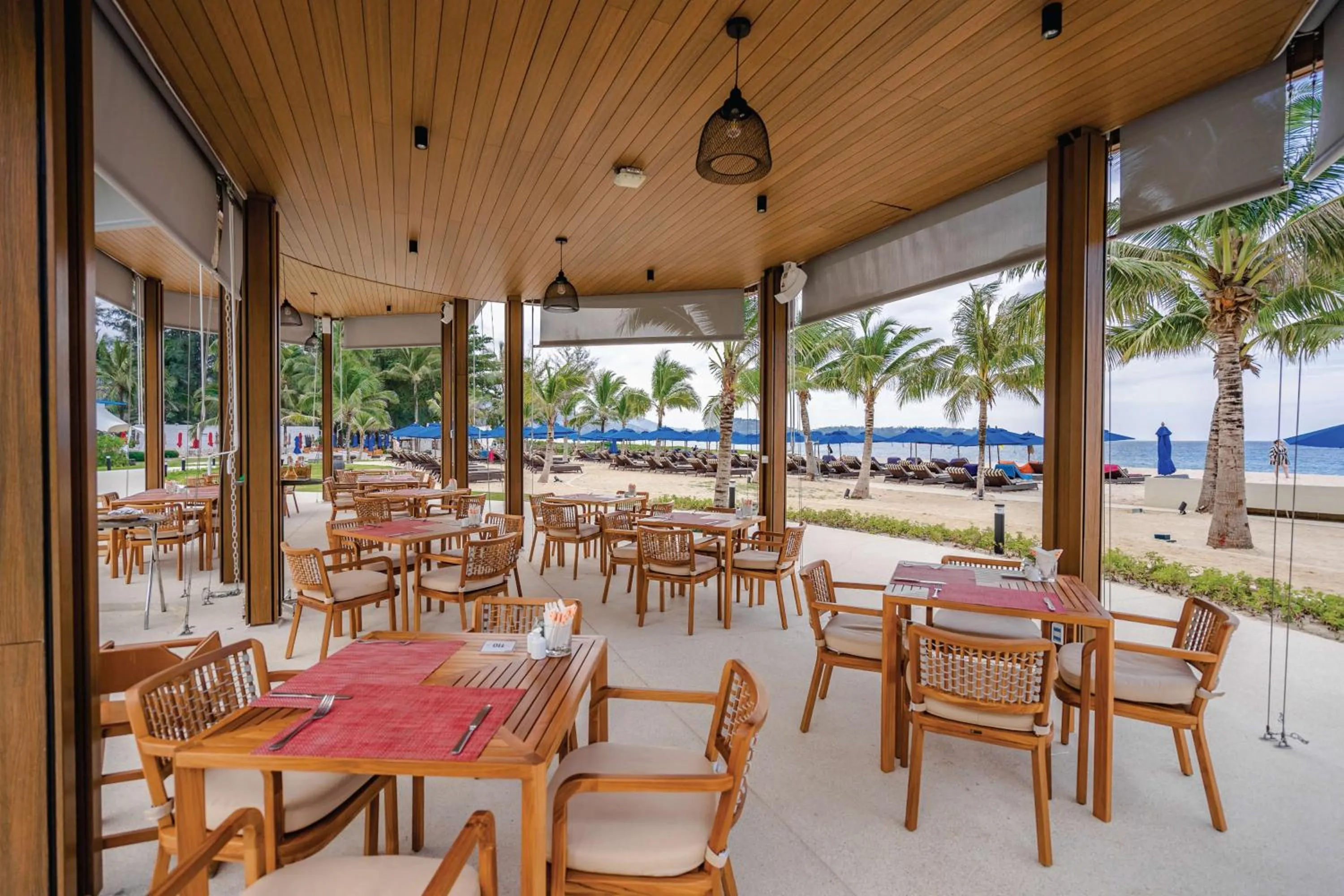 Restaurant/places to eat in Angsana Laguna Phuket