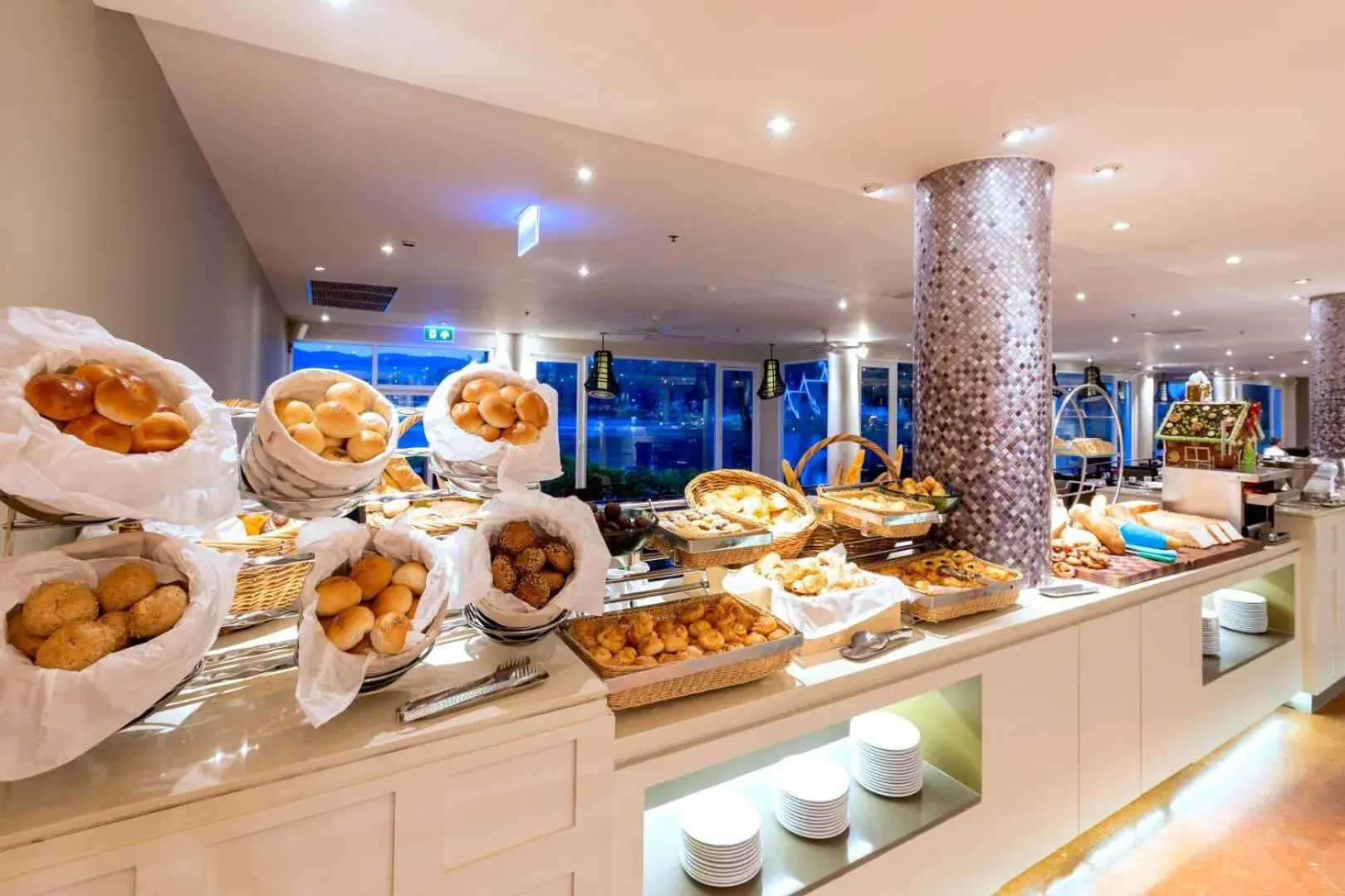 Restaurant/places to eat in Angsana Laguna Phuket Restaurant/places to eat in Angsana Laguna Phuket