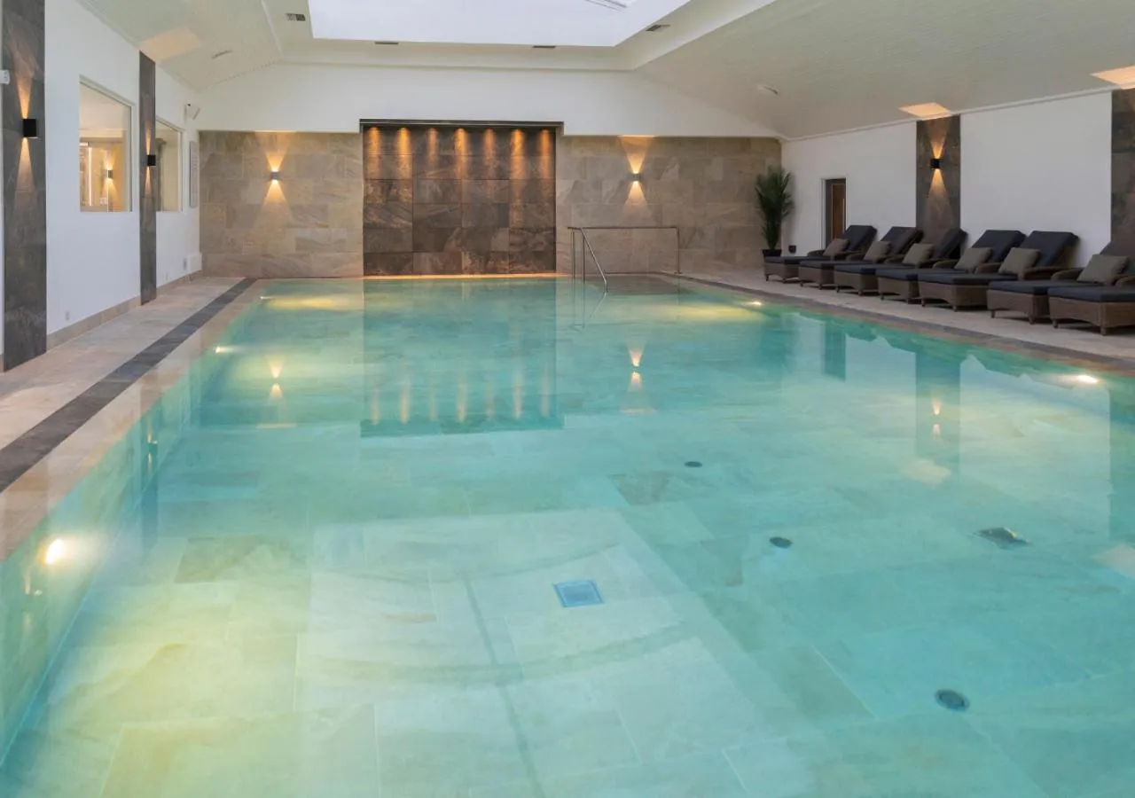 Swimming pool in Saunton Sands Hotel Source Spa and Wellness