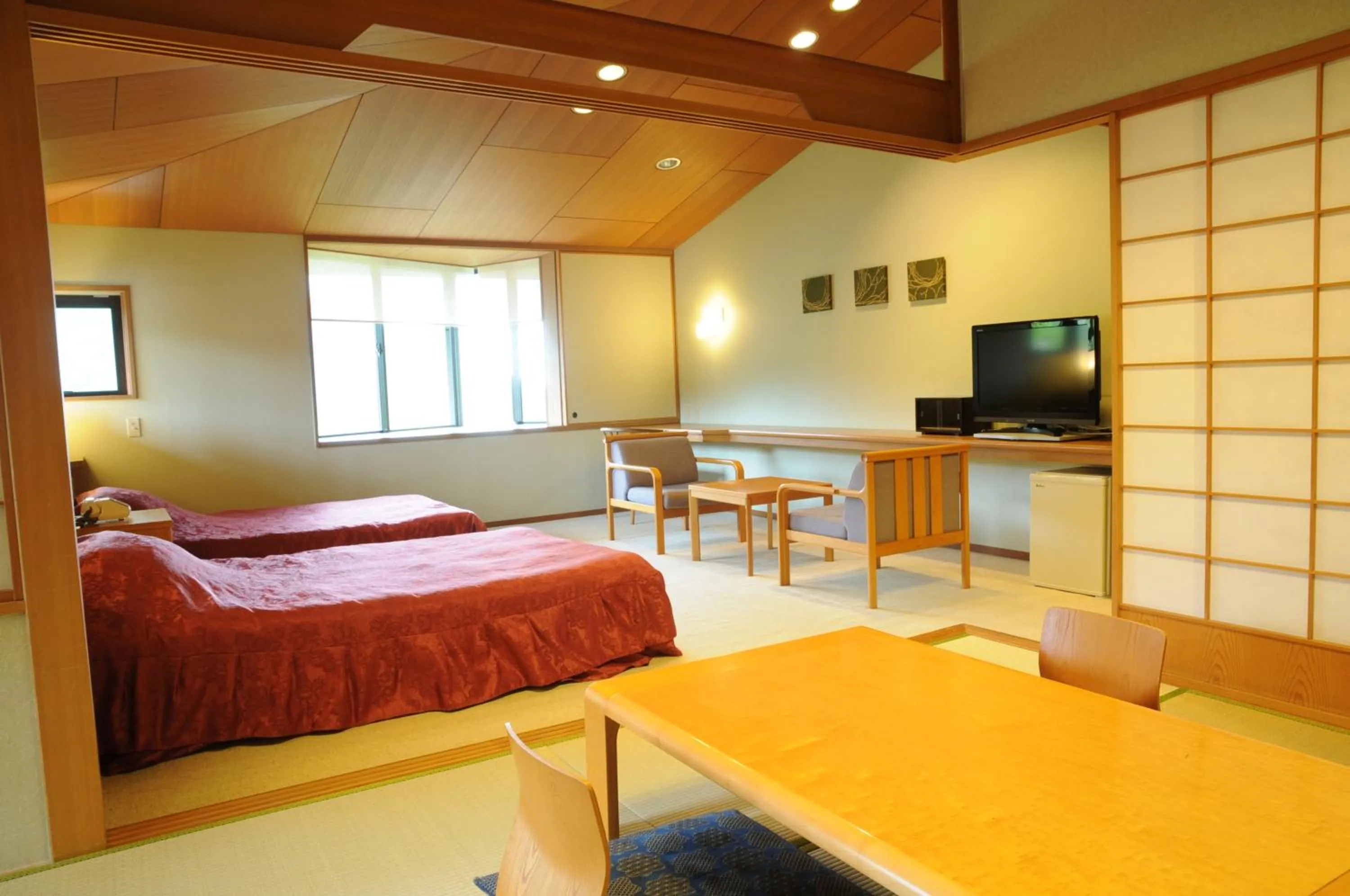 Photo of the whole room, Bed in Lalaca