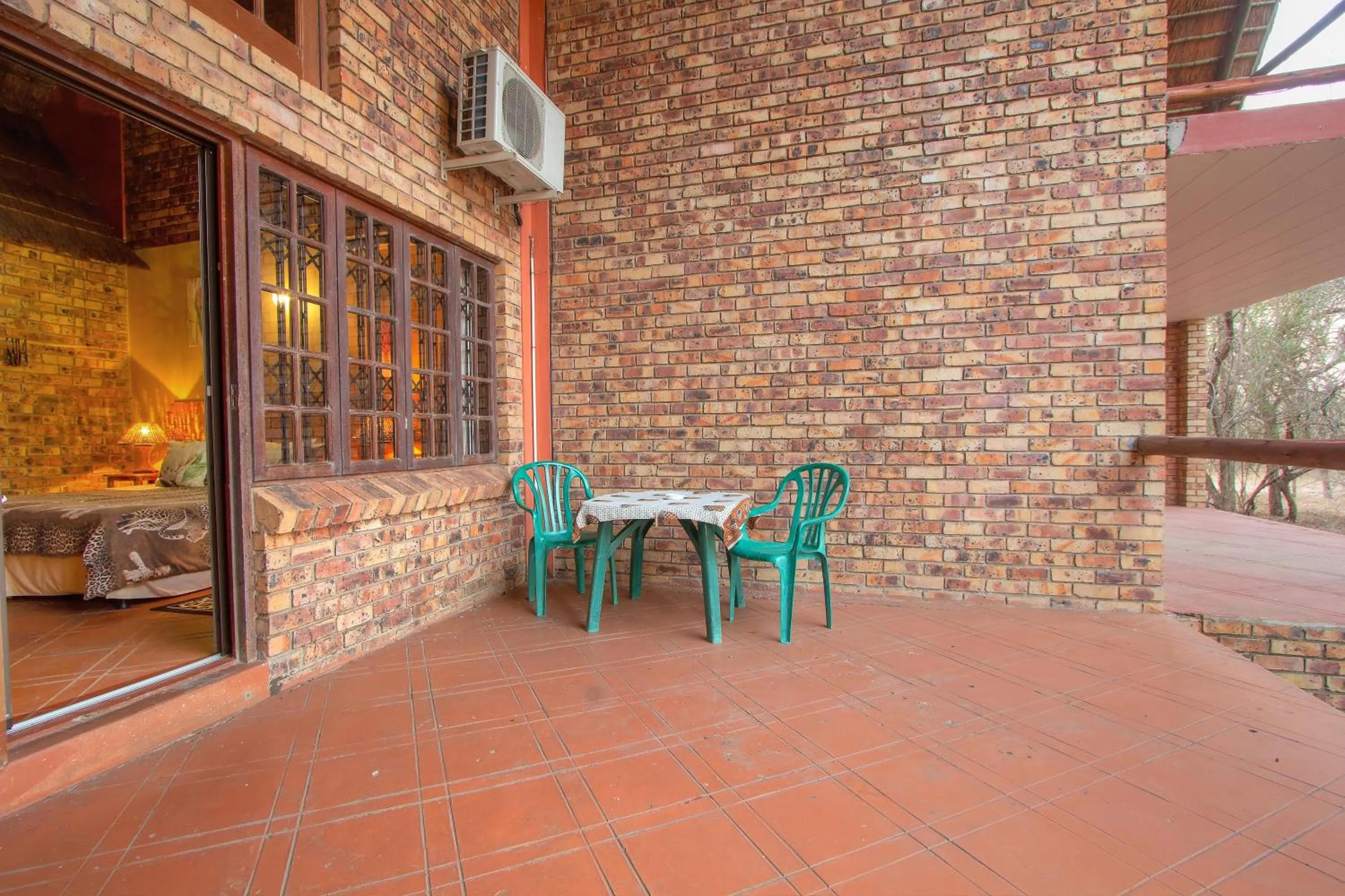 Patio in SERENITY Du Bois Lodge