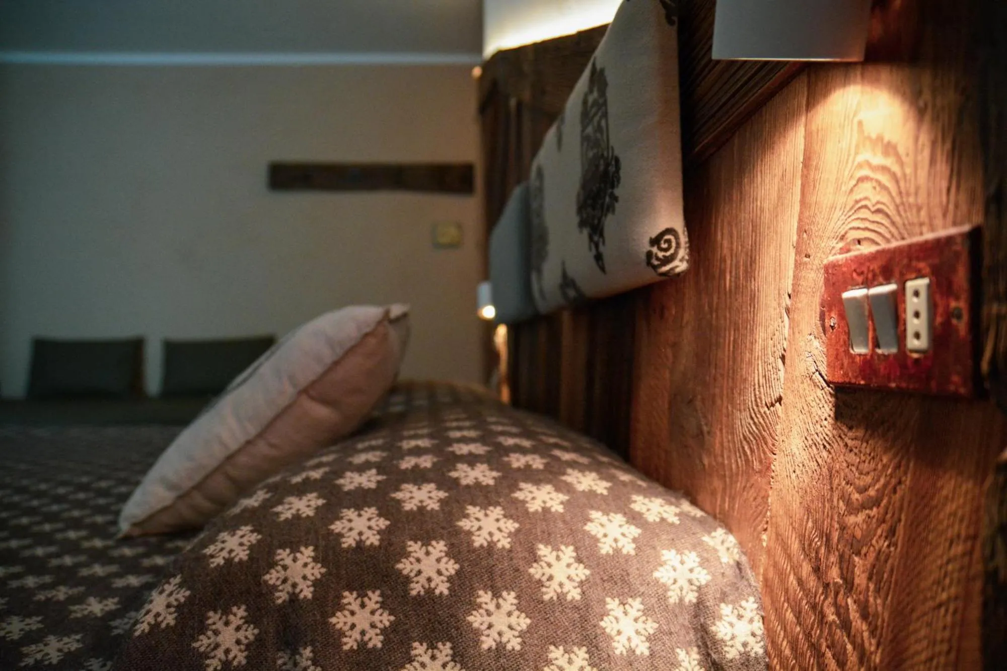 Bed in Hotel Chaberton