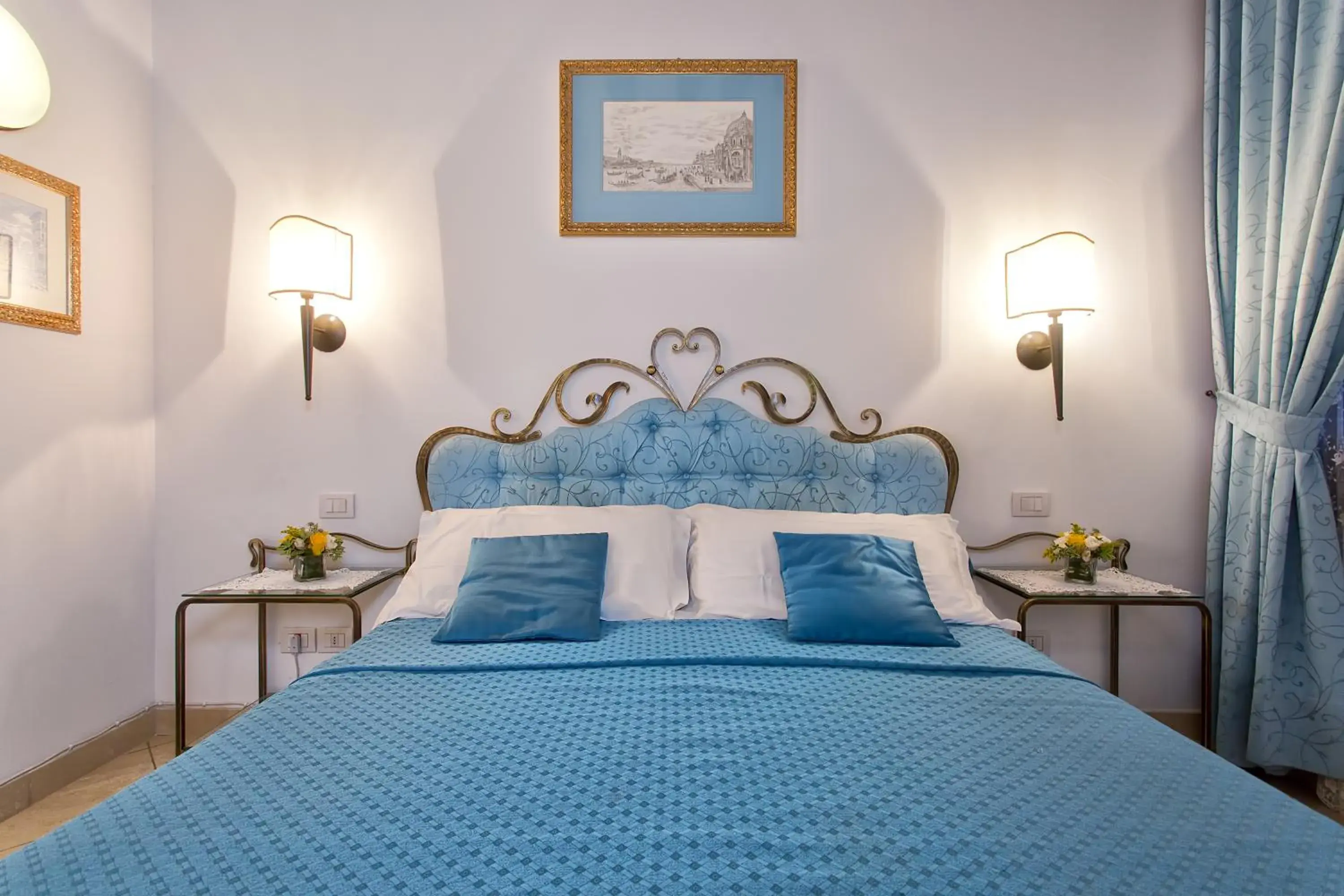 Superior Double Room with Extra Bed in Alla Vite Dorata Superior Double Room with Extra Bed in Alla Vite Dorata