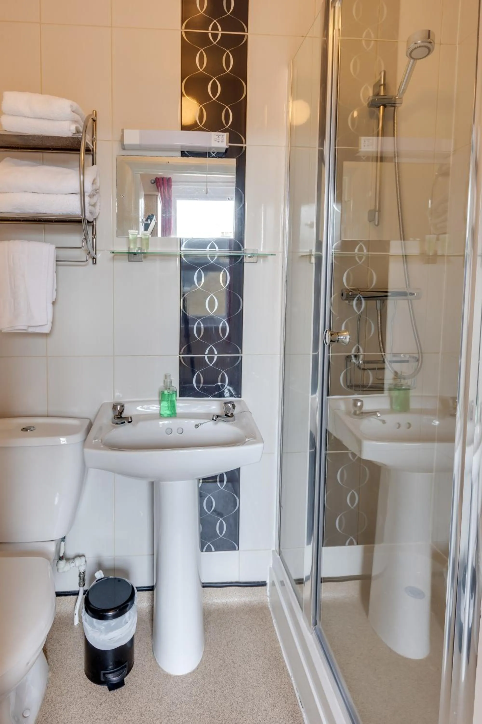 Bathroom in The Sportsview Guest House