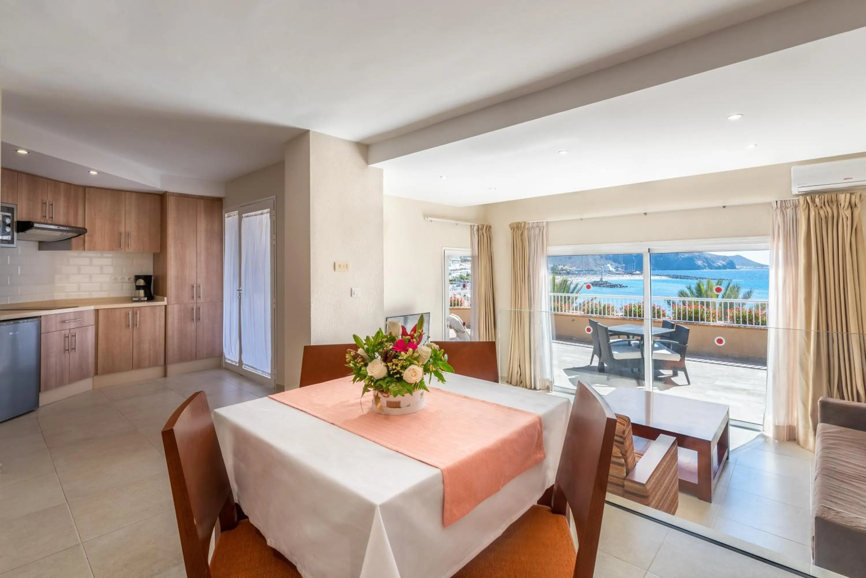 Dining area in Apartamentos Vista Sur