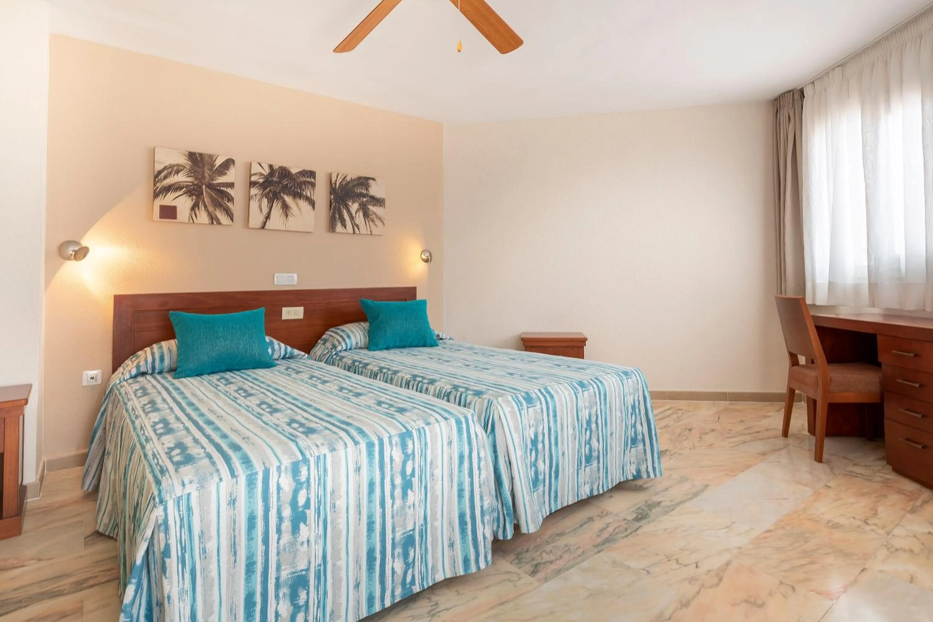 Bedroom, Bed in Apartamentos Vista Sur