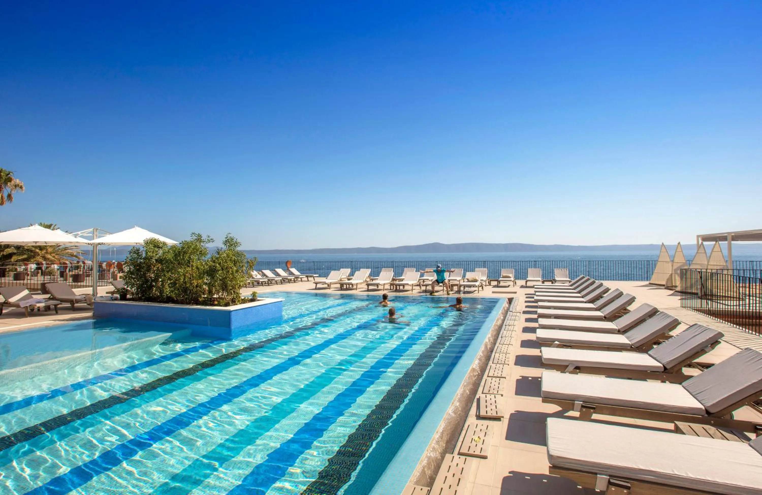 Day in Bluesun Hotel Jadran