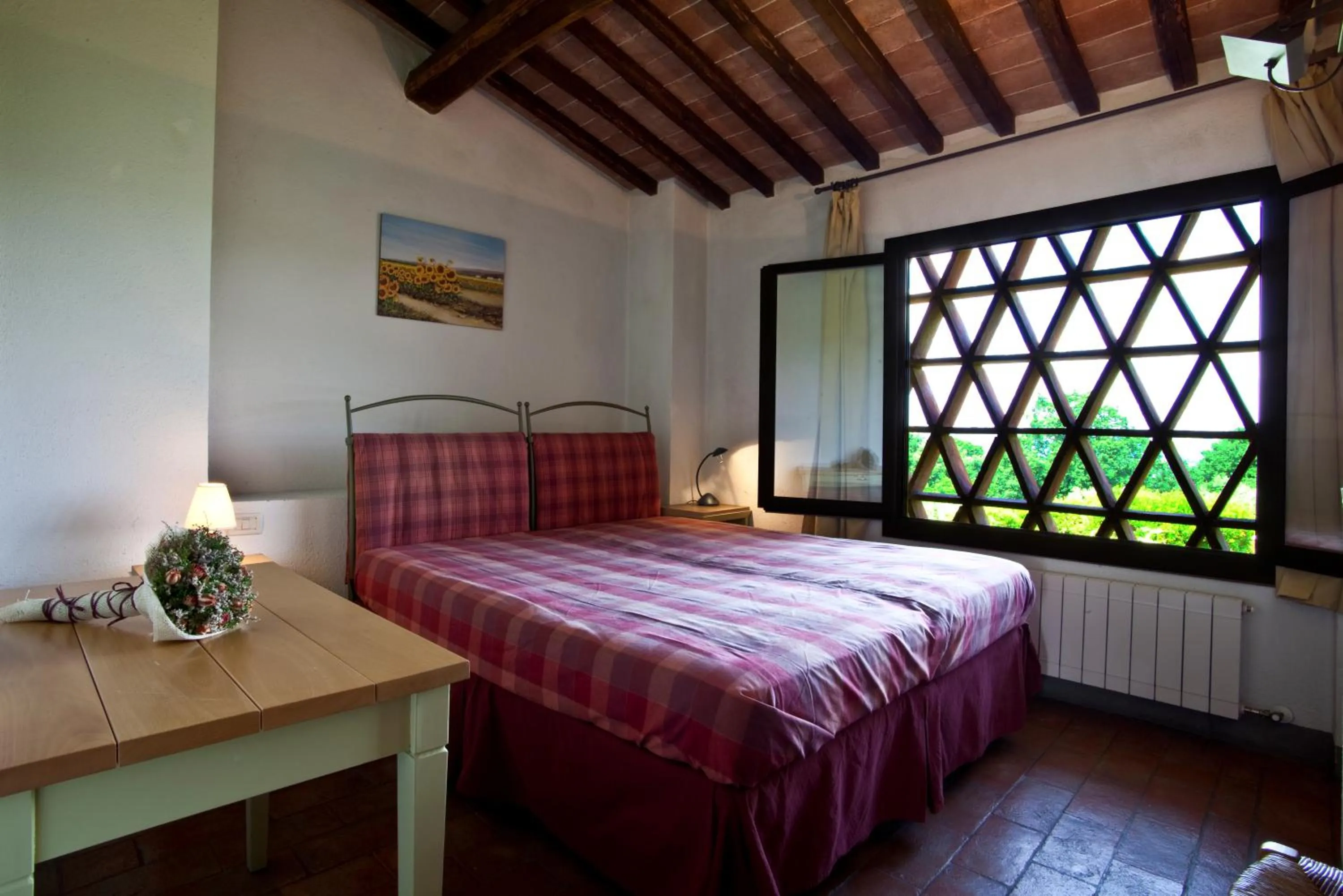 Photo of the whole room, Bed in Podere Il Pino
