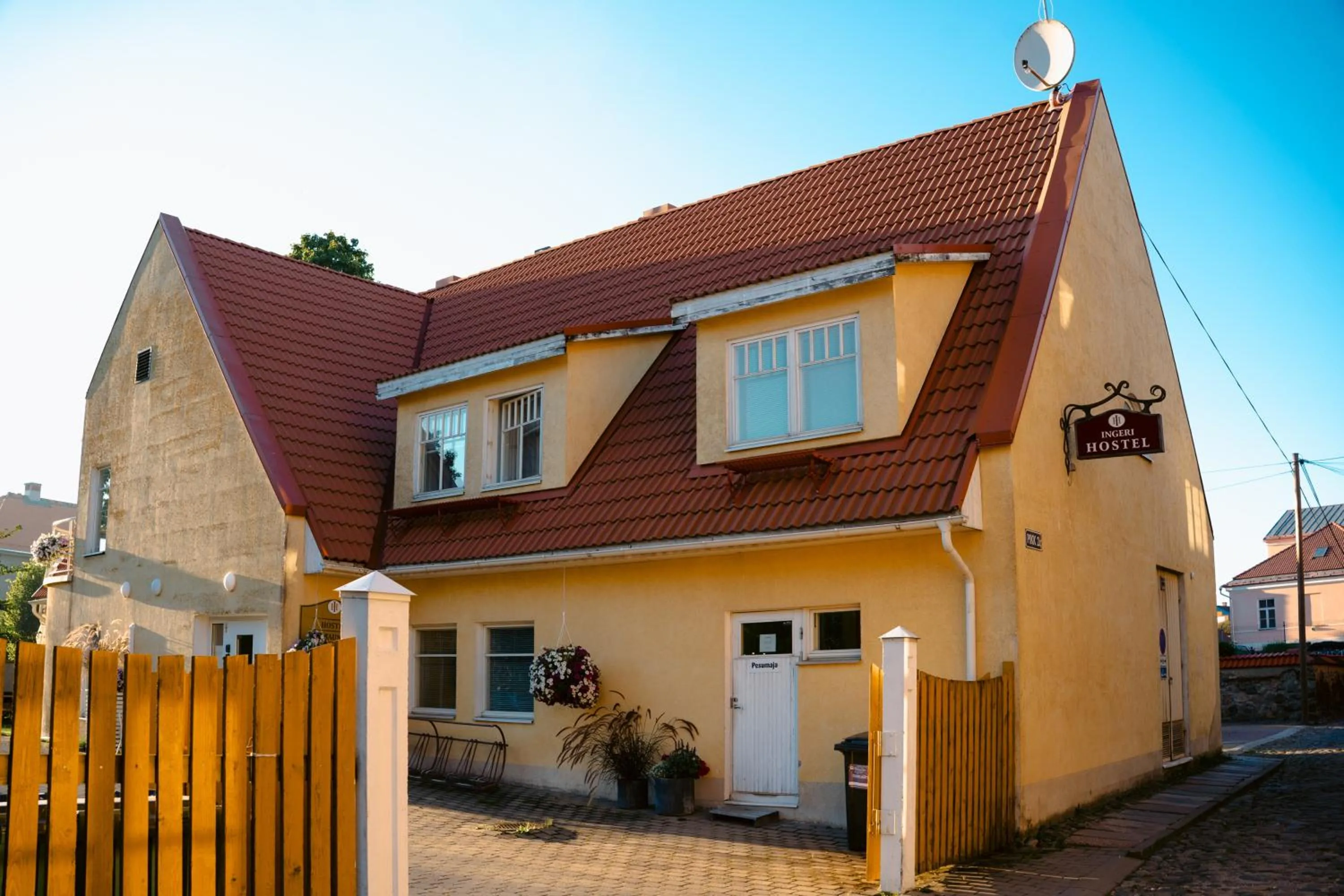 Hostel Ingeri