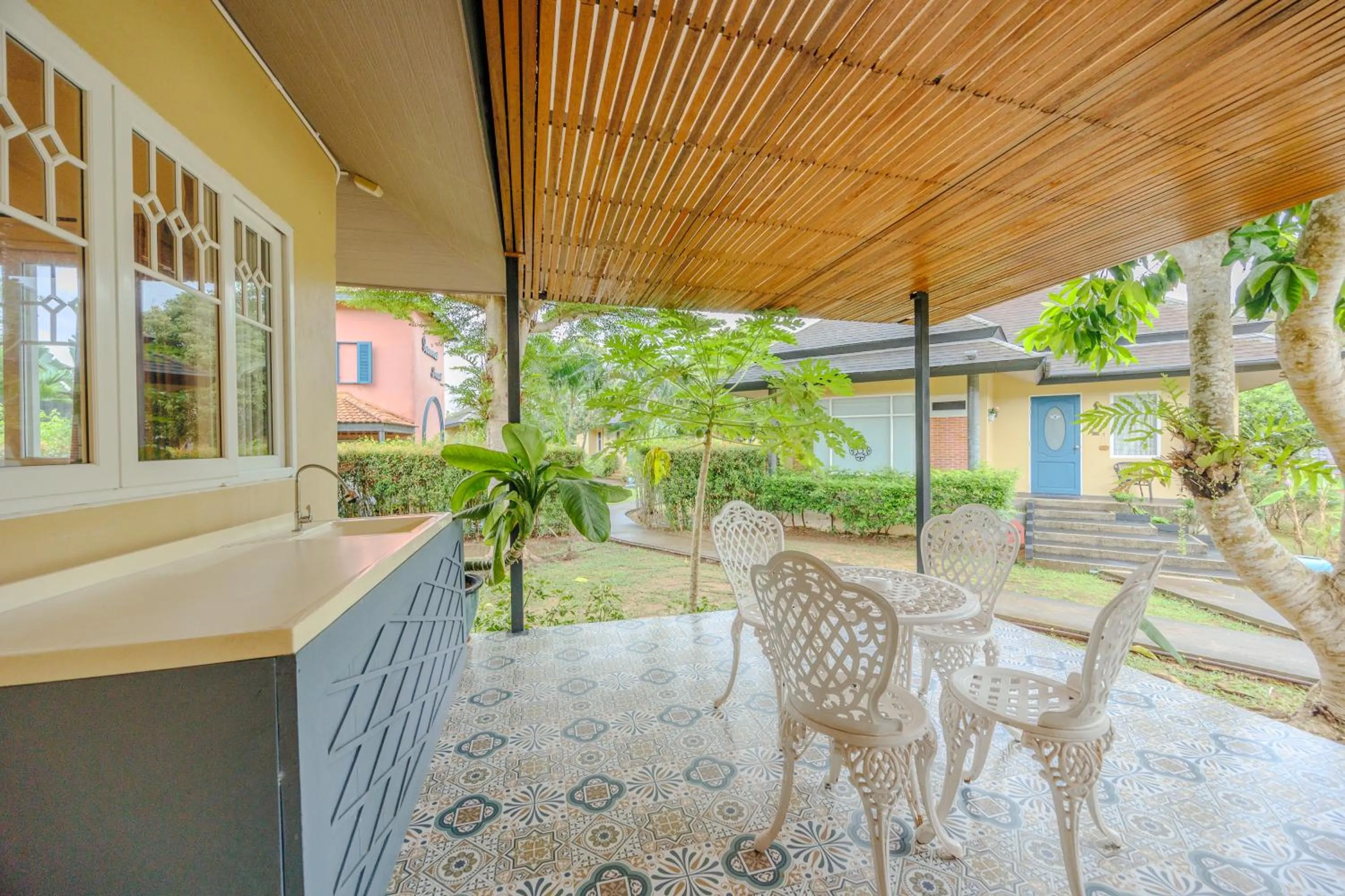 Balcony/Terrace in Perennial Resort